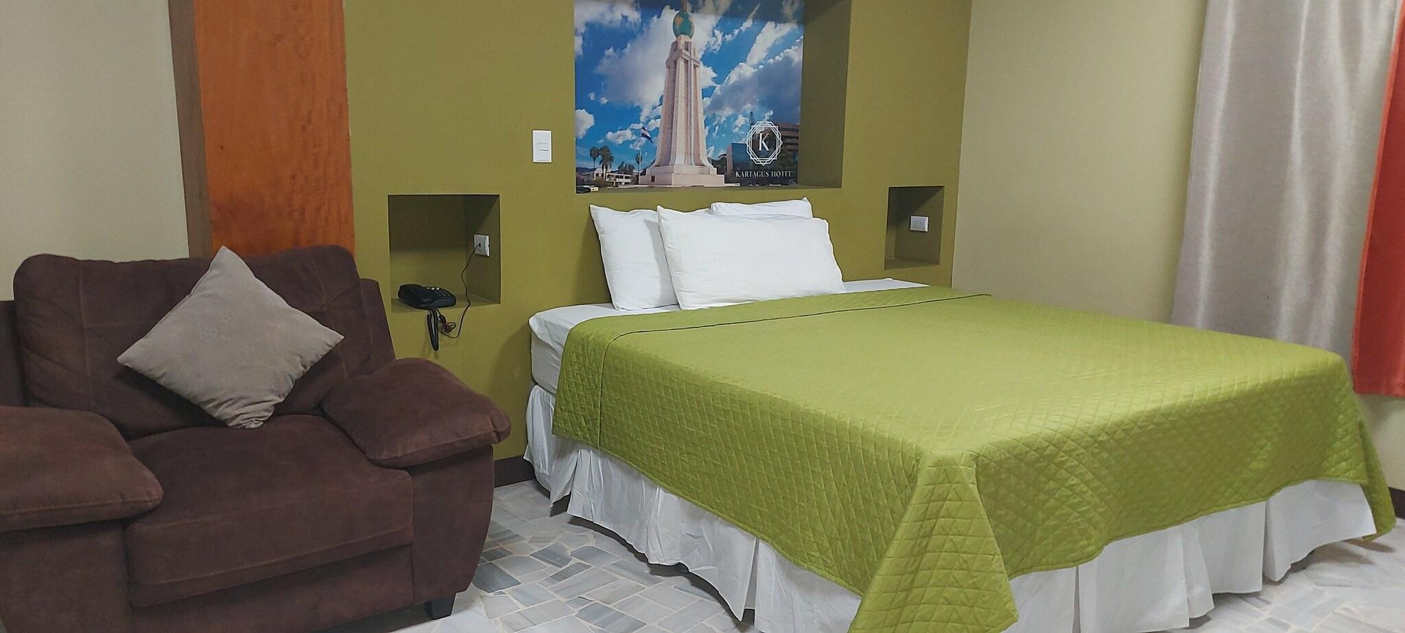 Double Deluxe King Bed