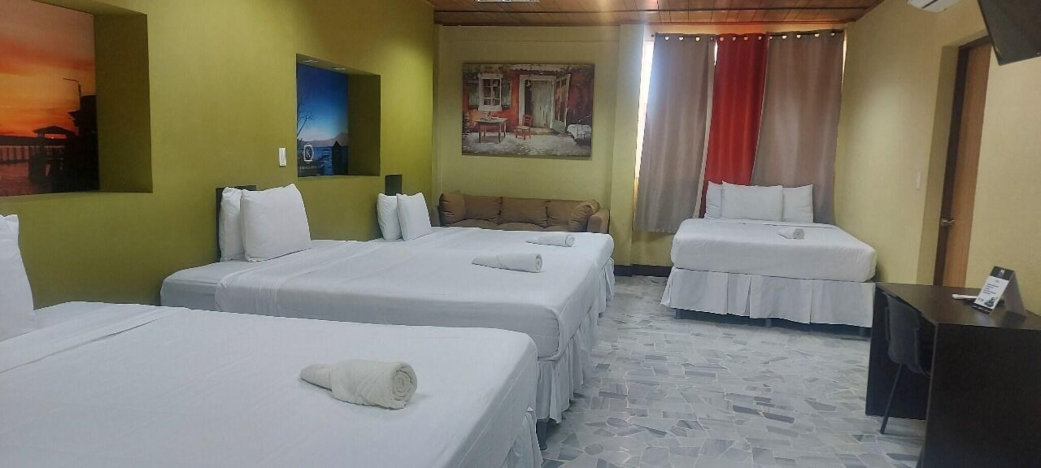 Family Room Three Beds