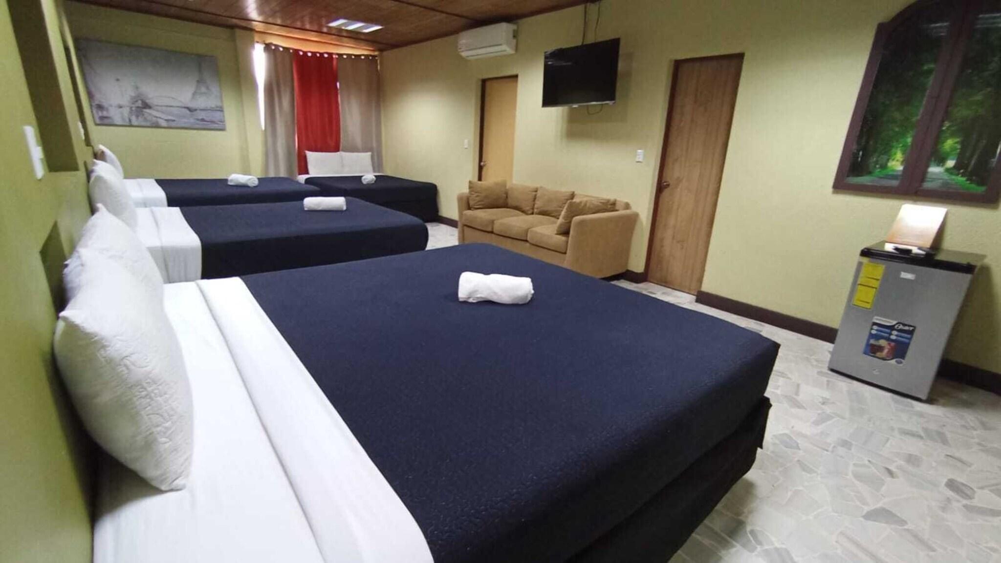 Family Room Three Beds