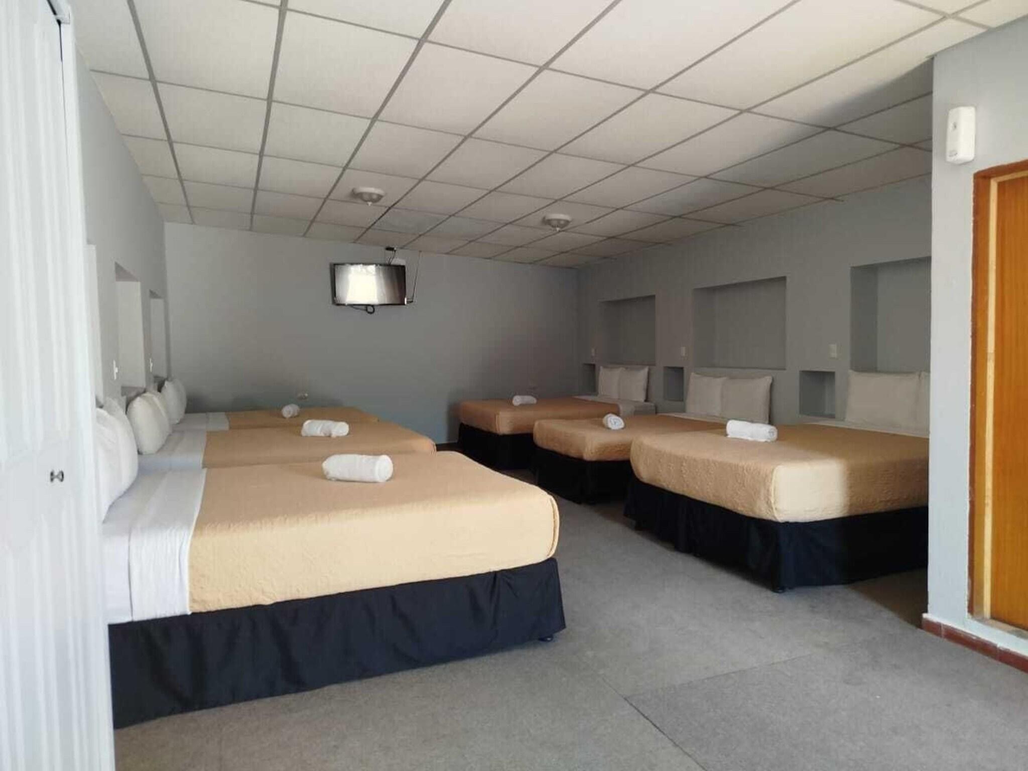 Family Room Queen Size Bed