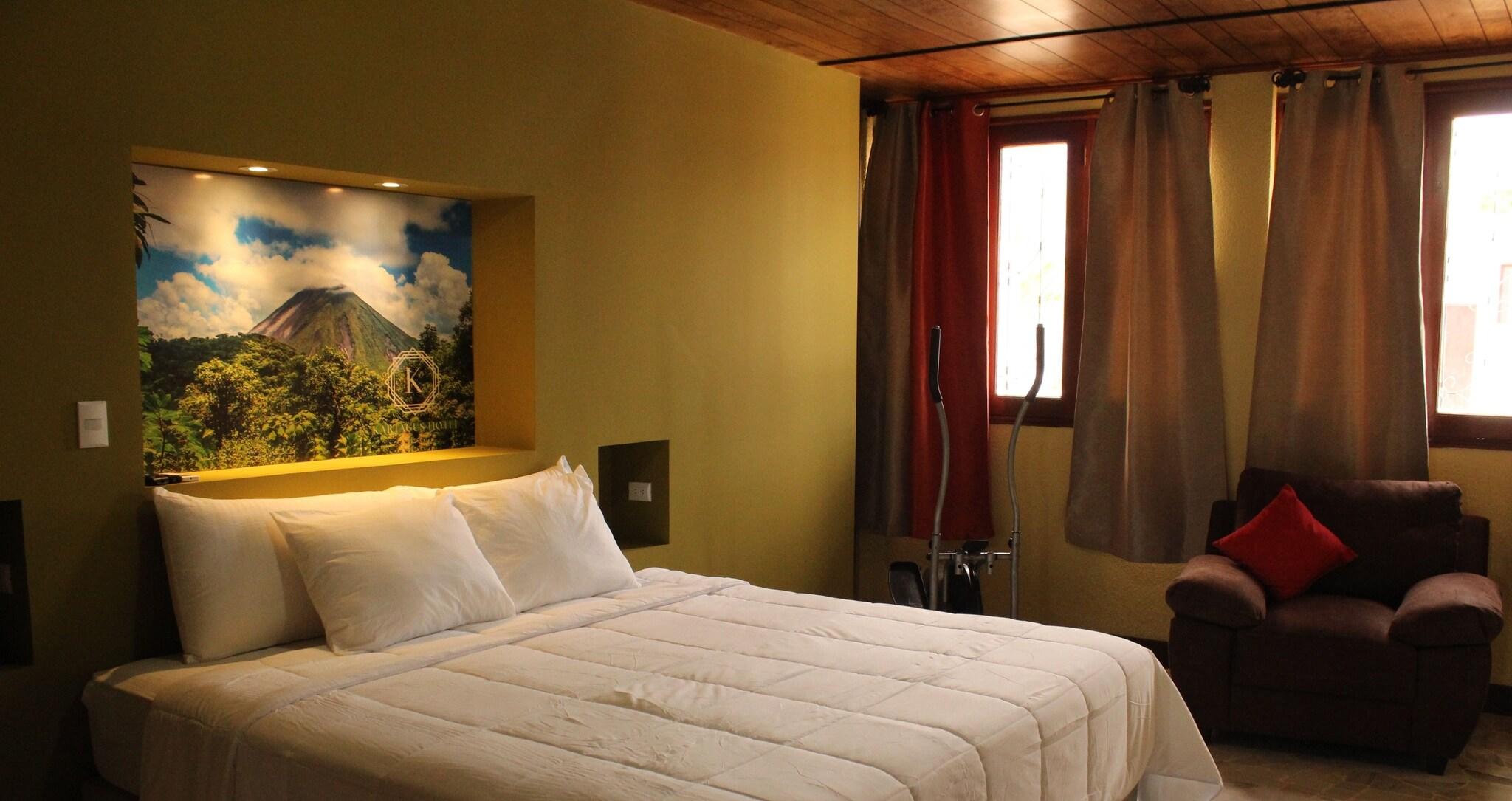 Double Deluxe King Bed