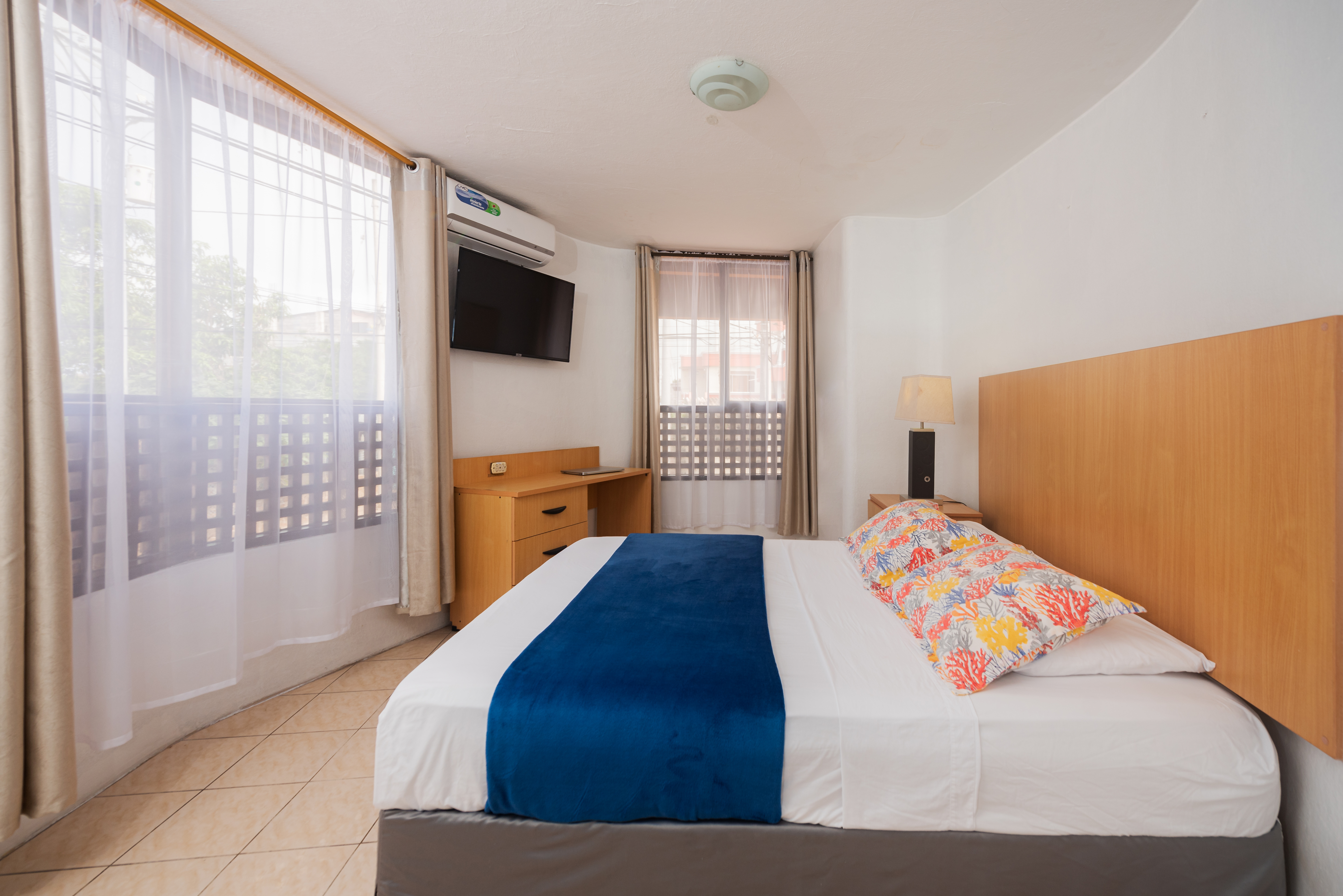 Double Queen Size Bed