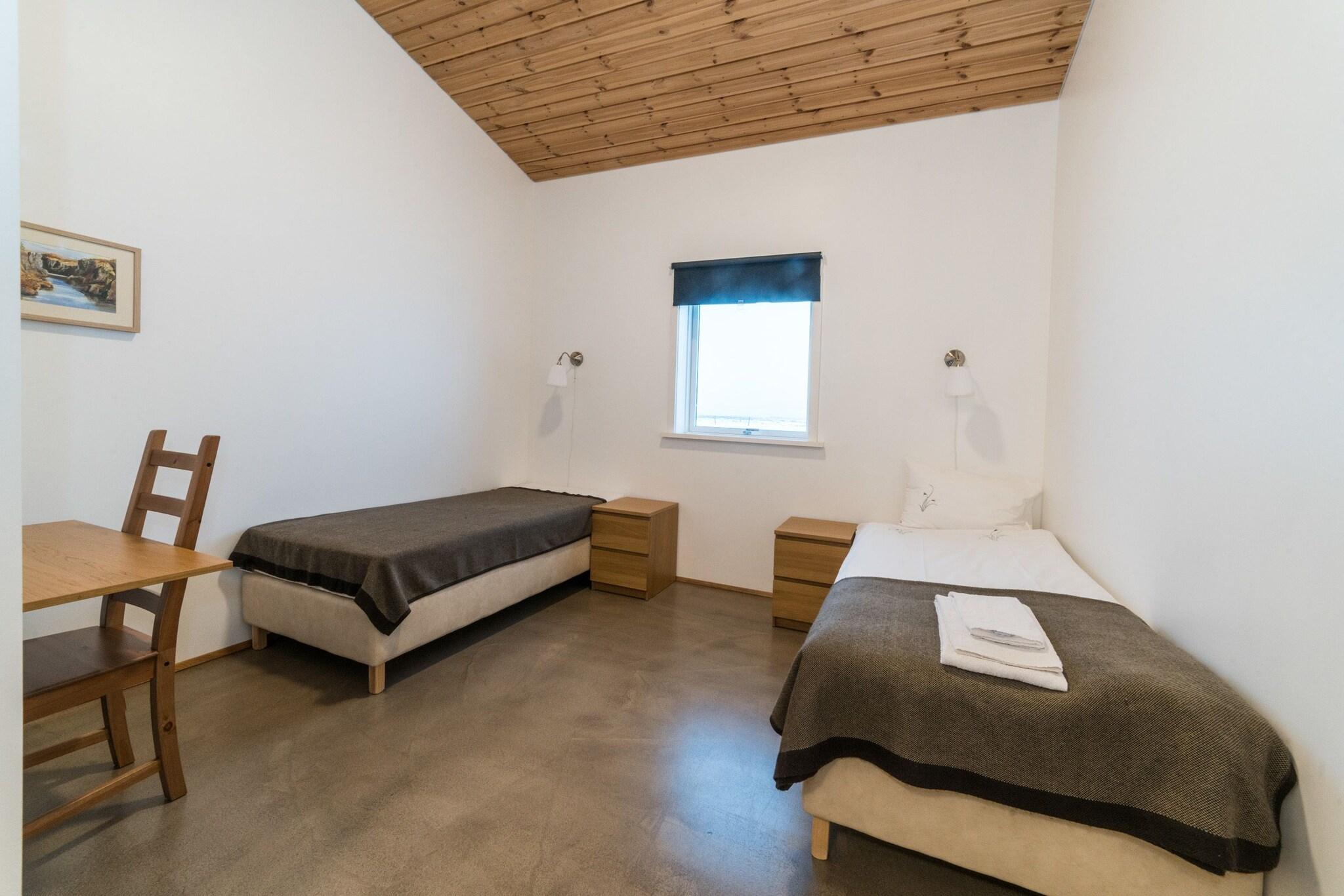 Double or Twin Queen Size Bed