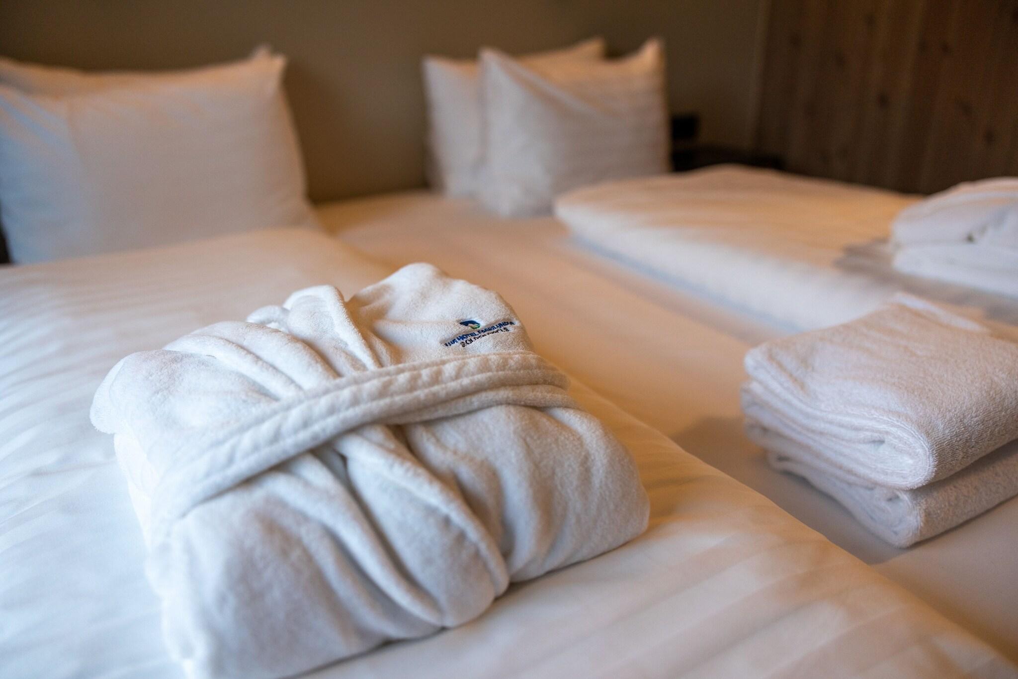 Double or Twin Two Beds