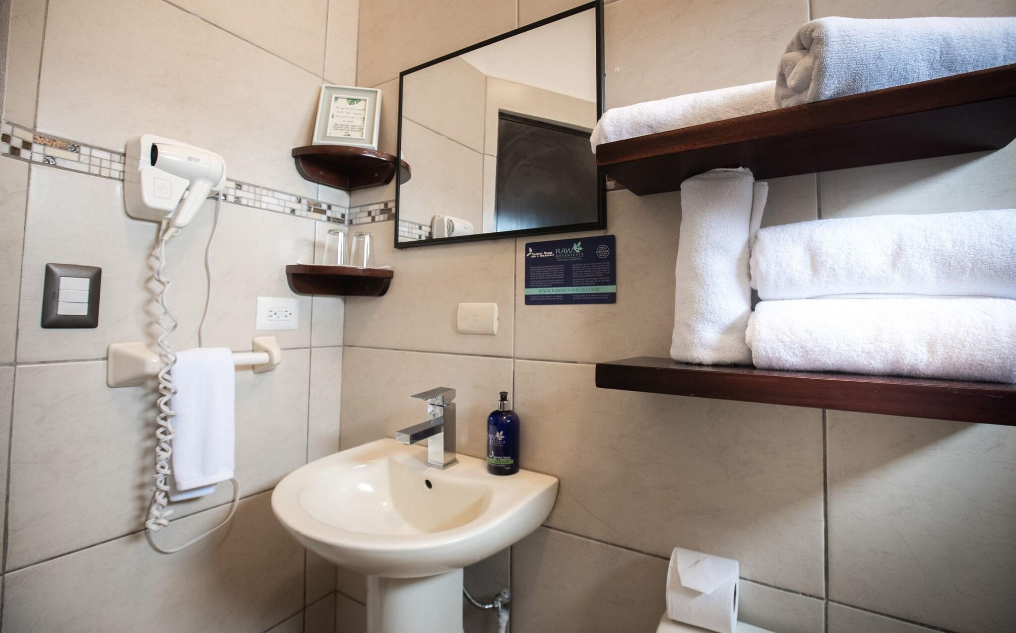 Family Room Superior Queen Bed