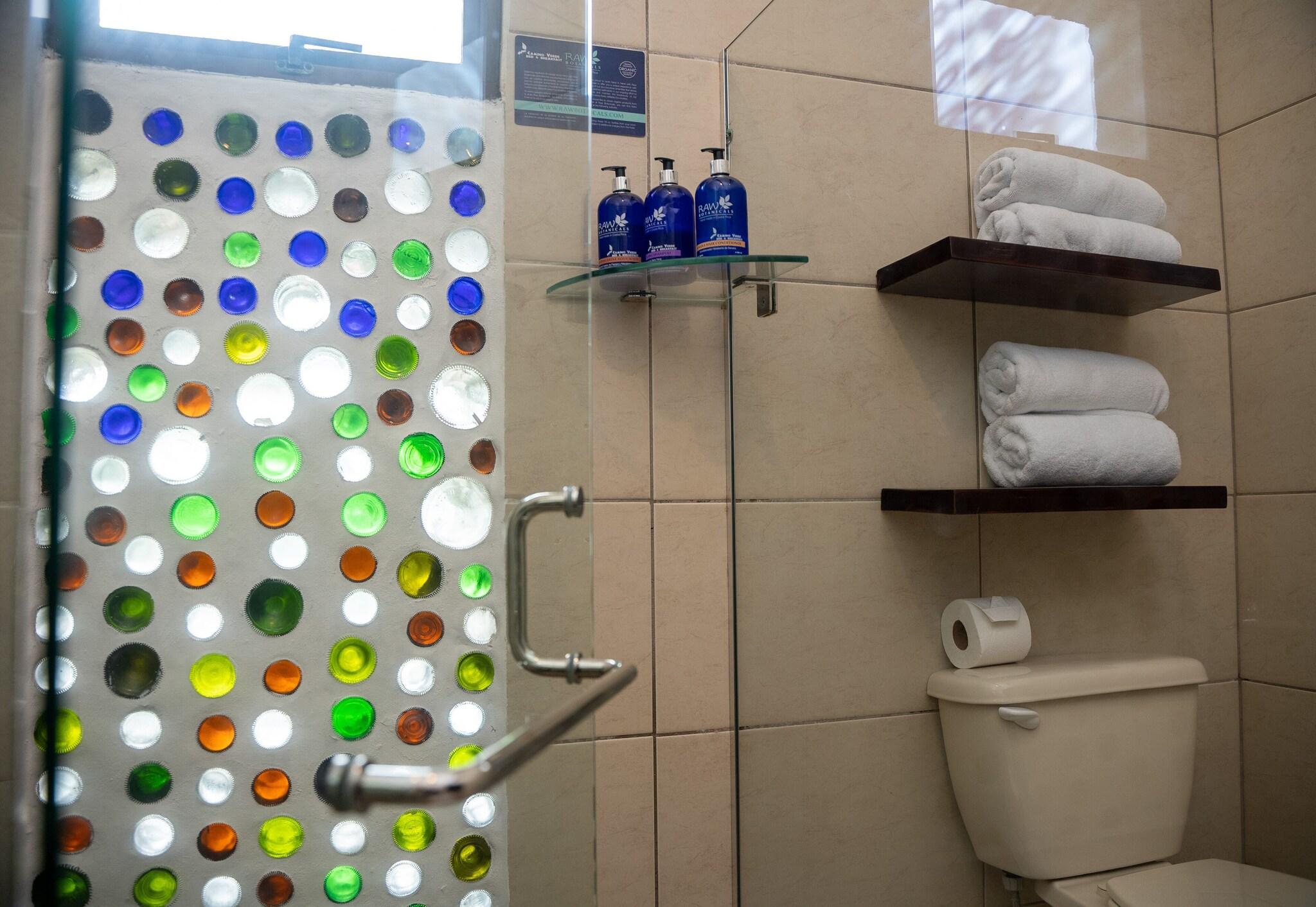 Family Room Superior Queen Bed