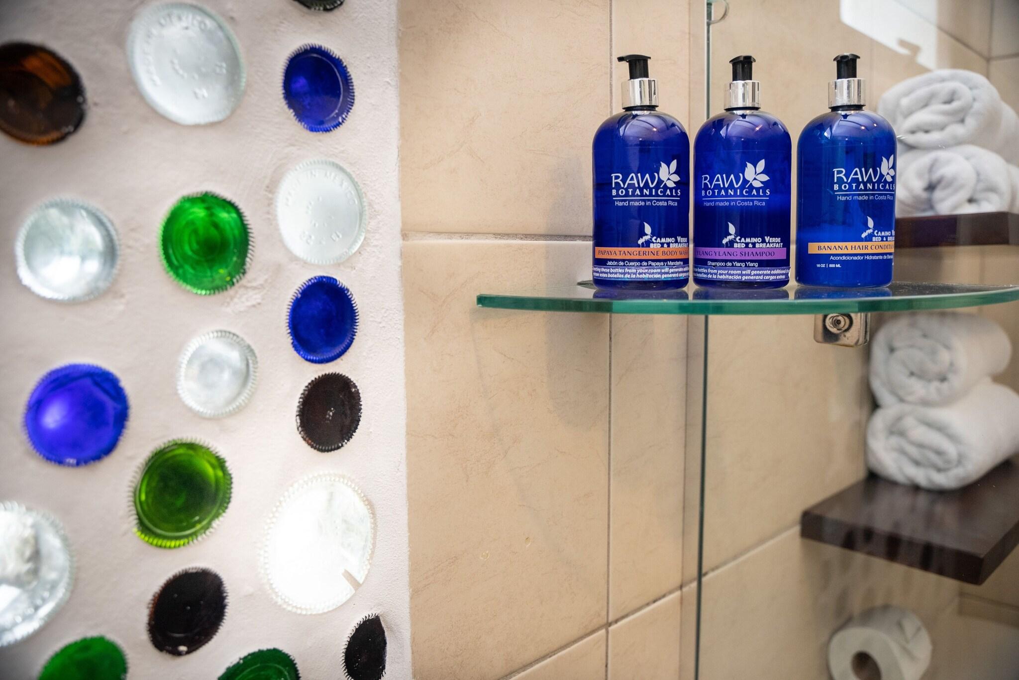 Family Room Superior Queen Bed