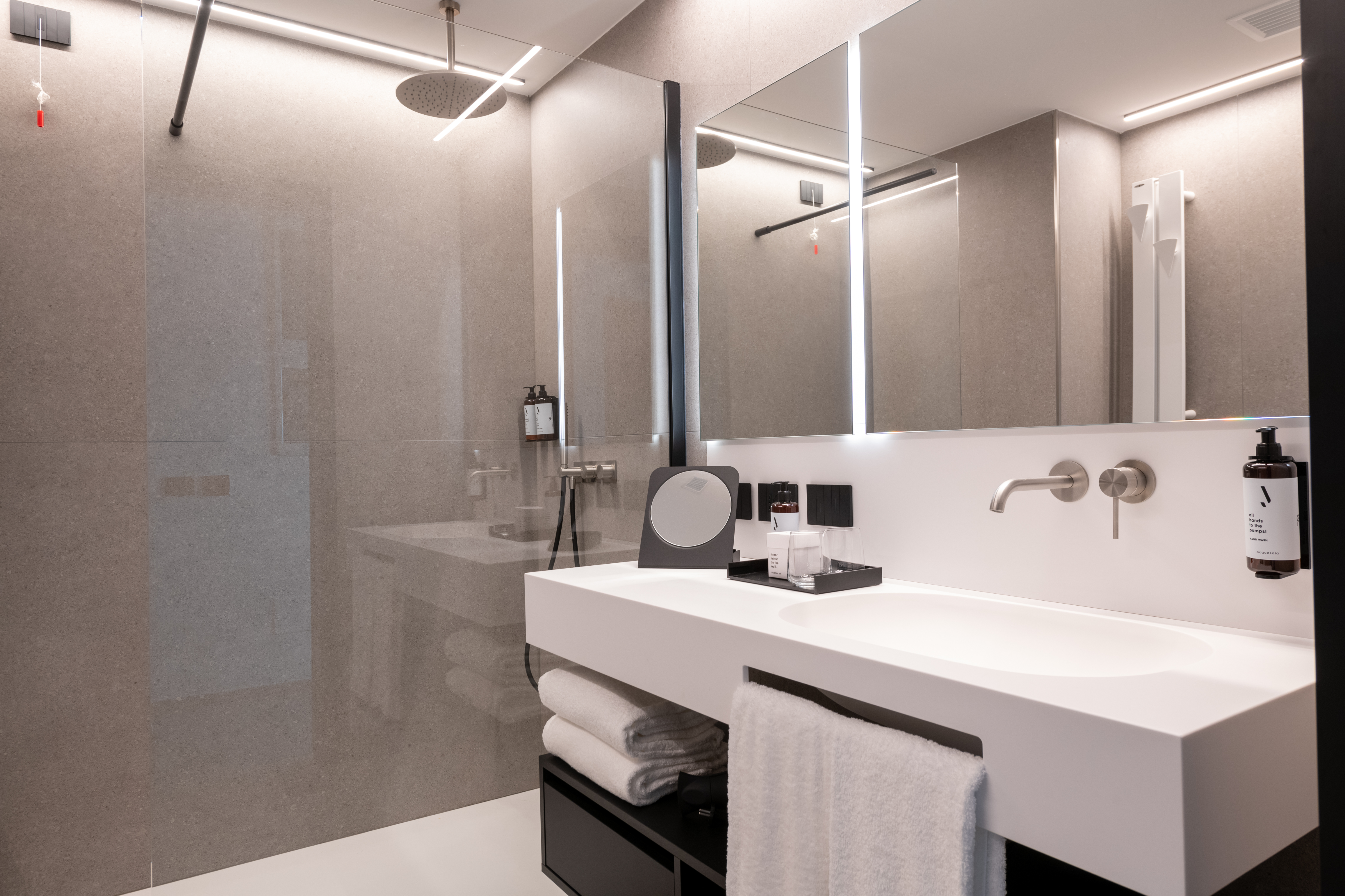 Double Single Superior