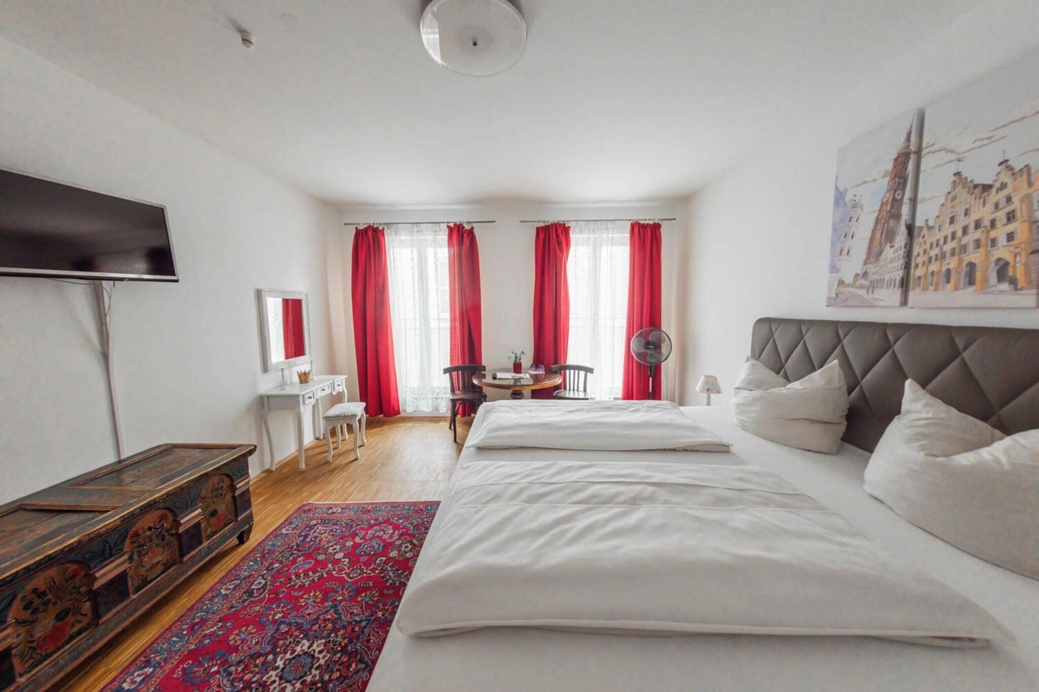 Double City View King Bed