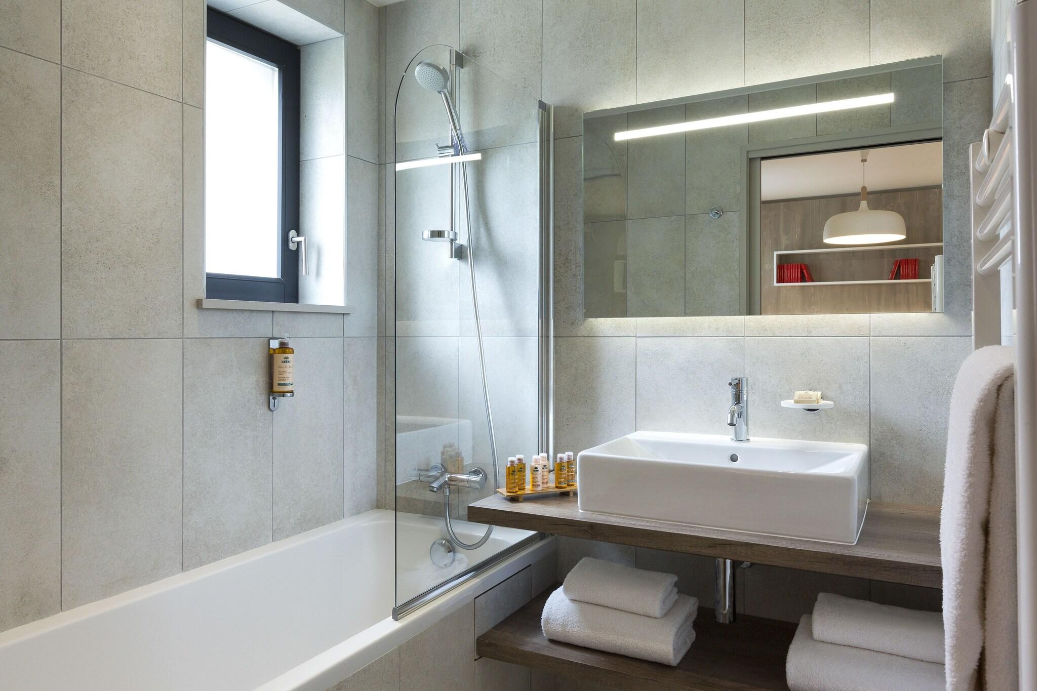 Apartment Three Beds