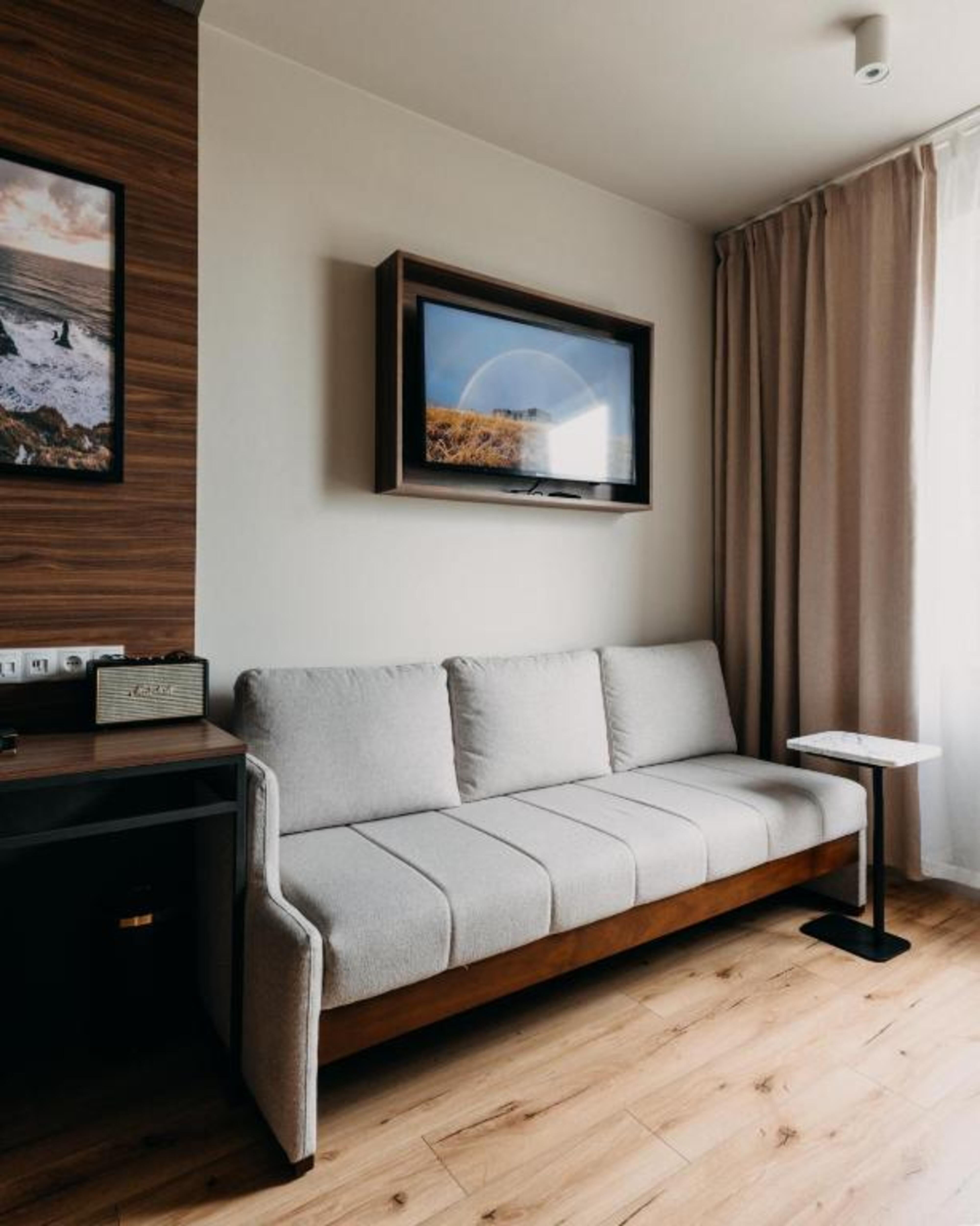 Double Superior King Bed