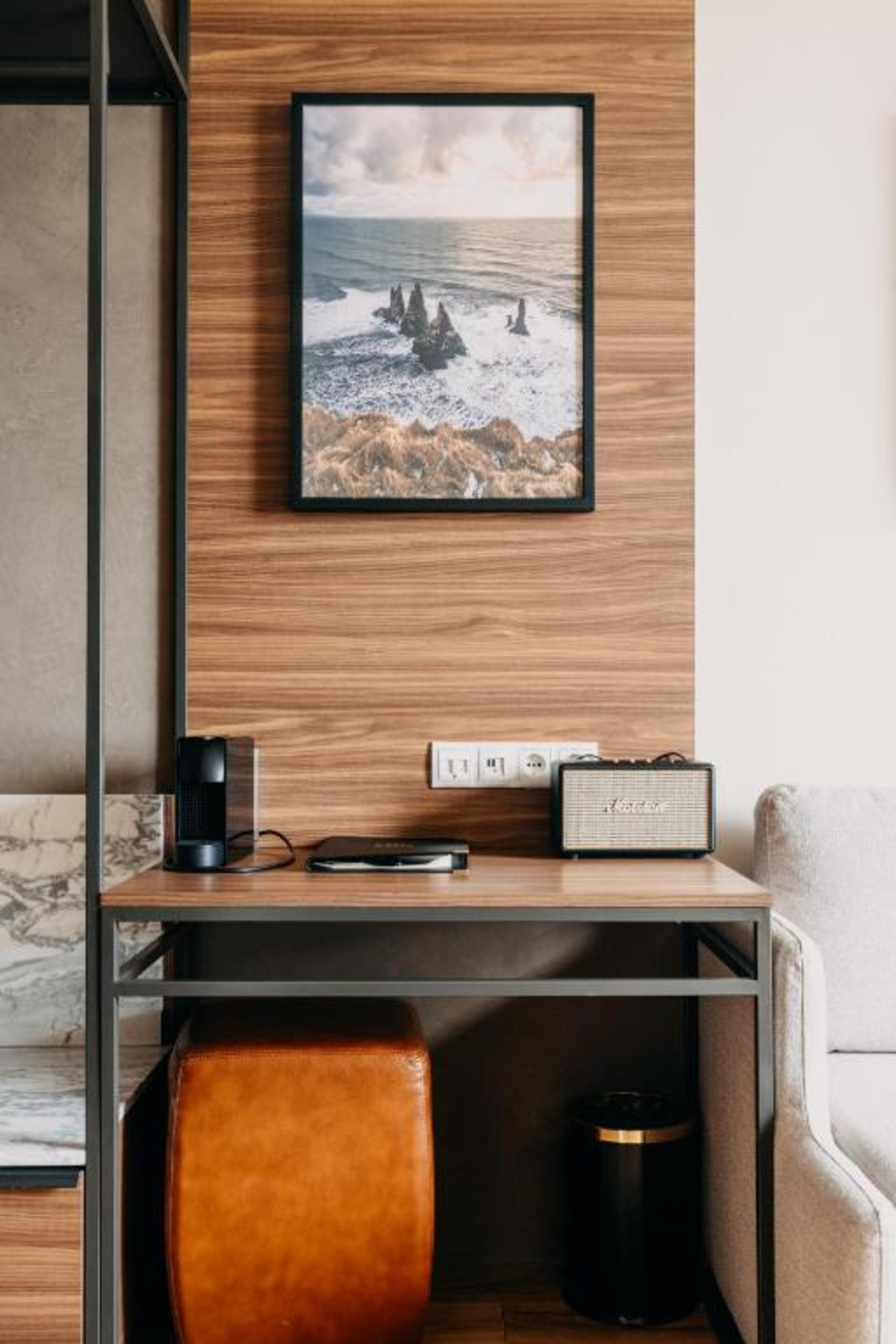 Double Superior King Bed