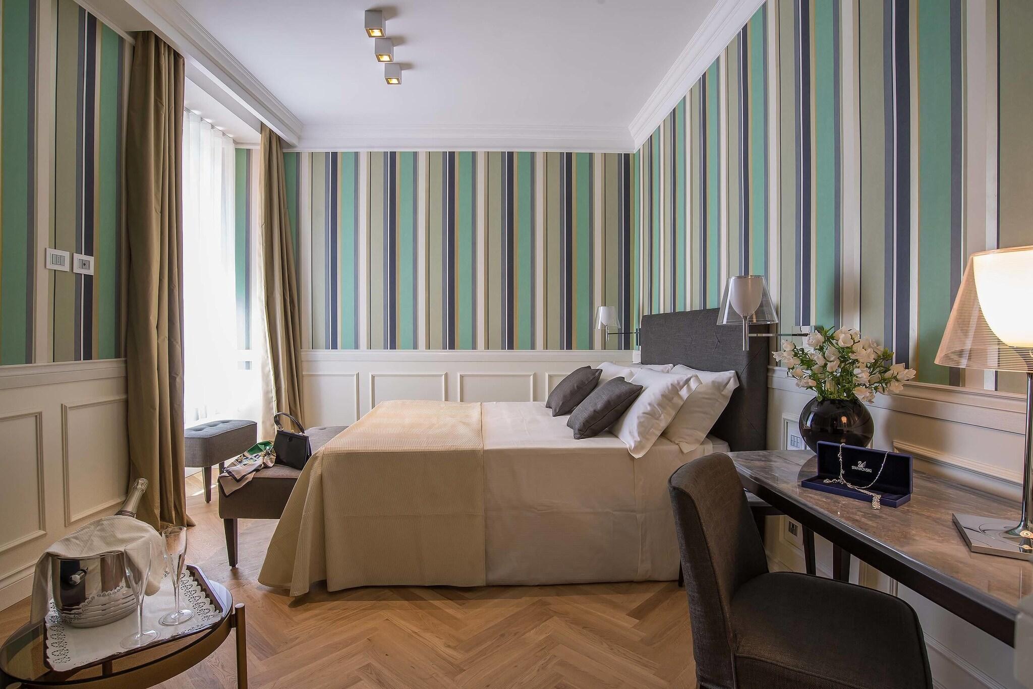 Double Deluxe Queen Bed