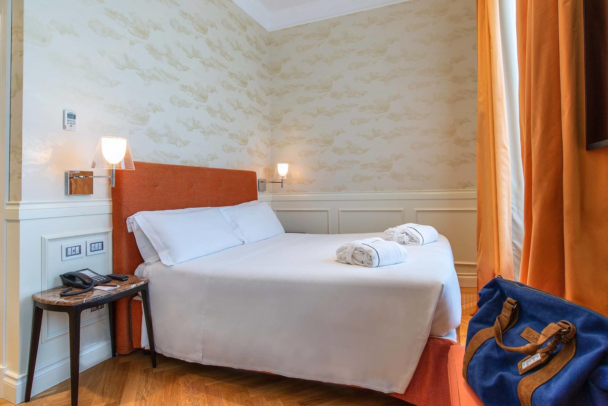 Double Superior Queen Bed