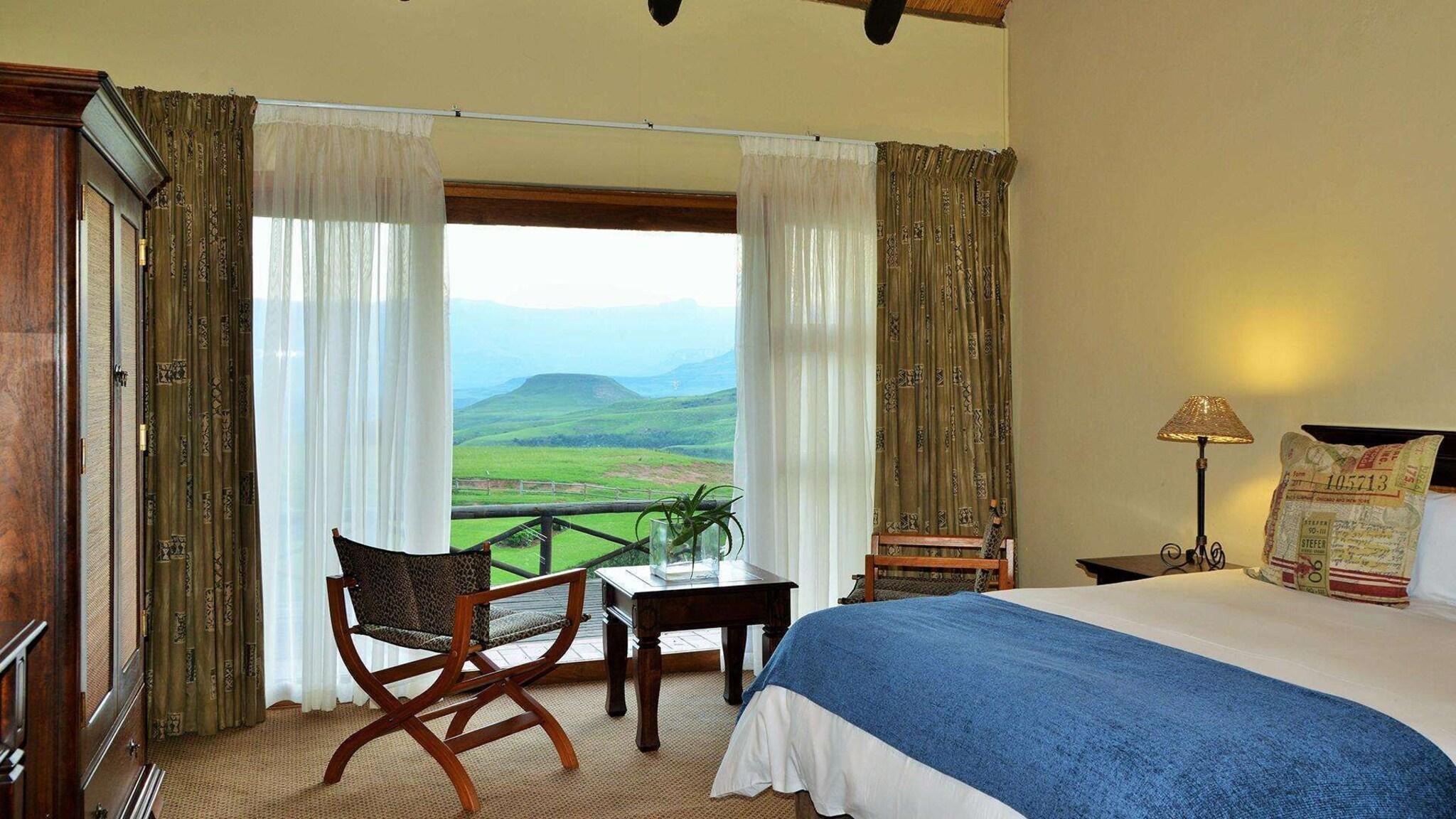 Double Deluxe Queen Bed