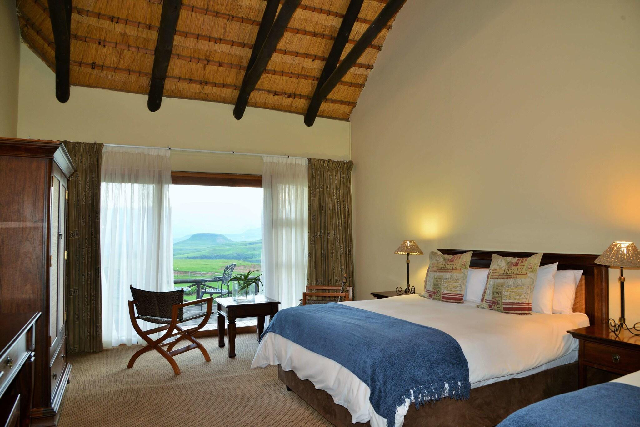 Double Deluxe Queen Bed