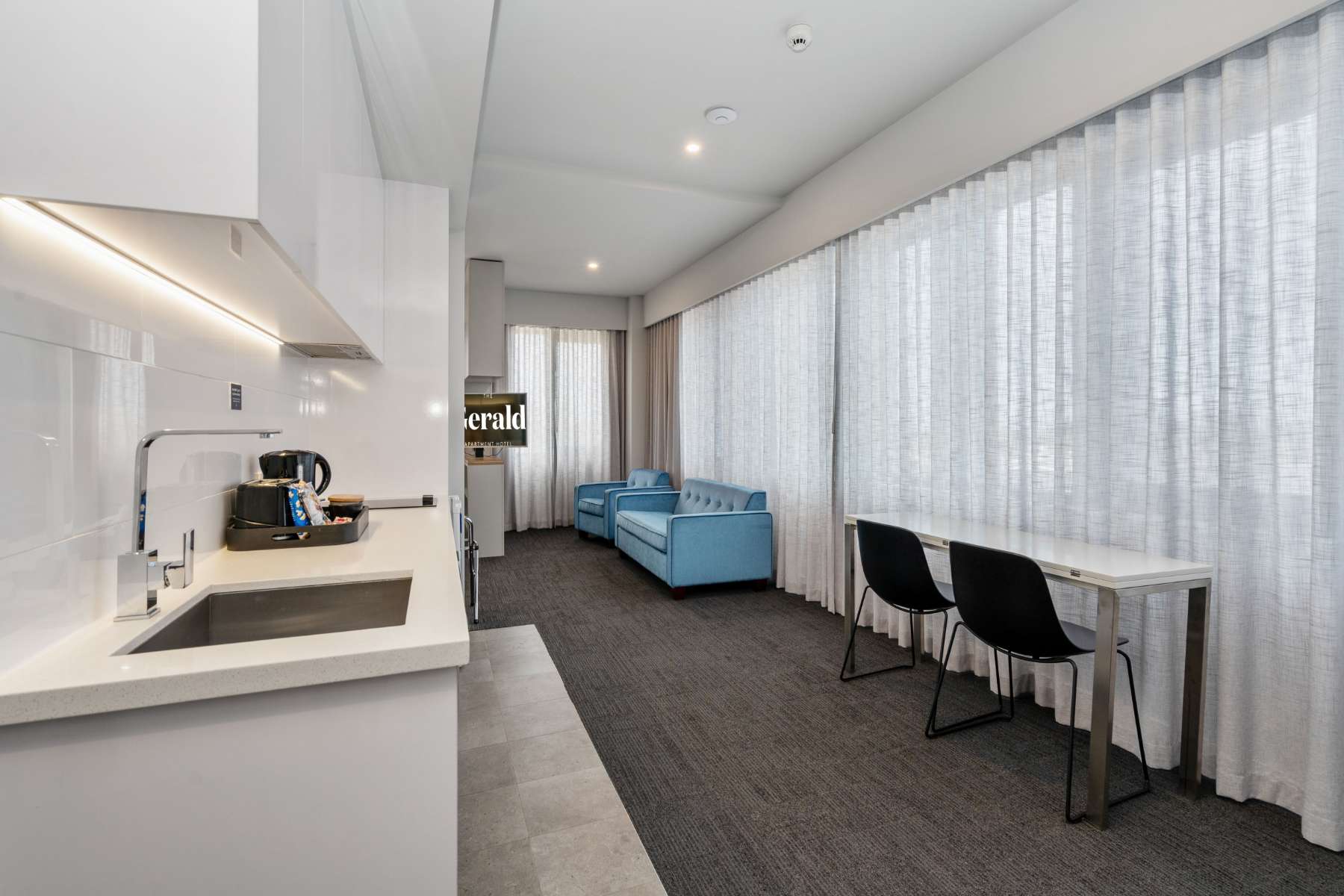 Apartment King Bed One Bedroom 