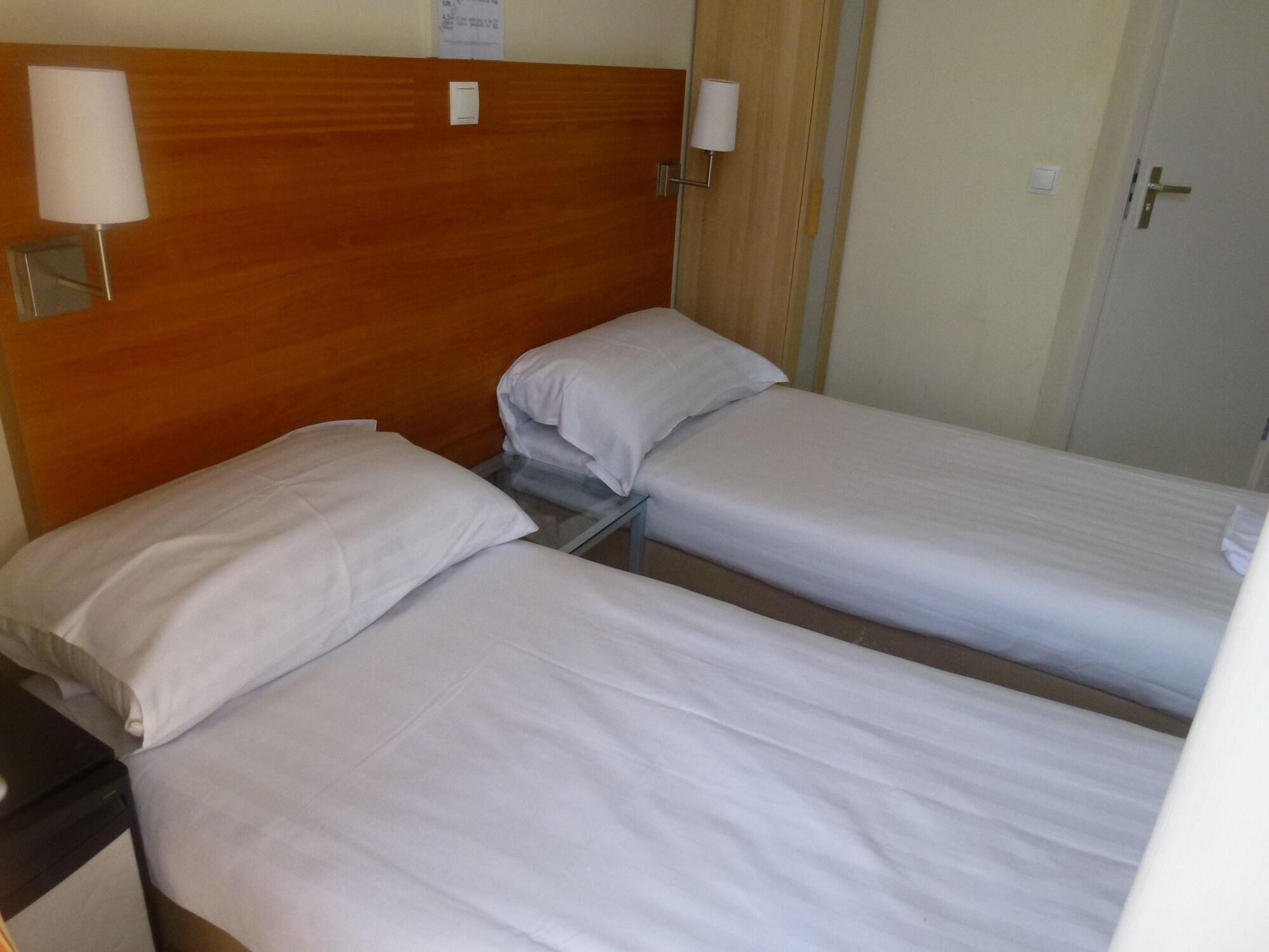 Twin Room Without Window