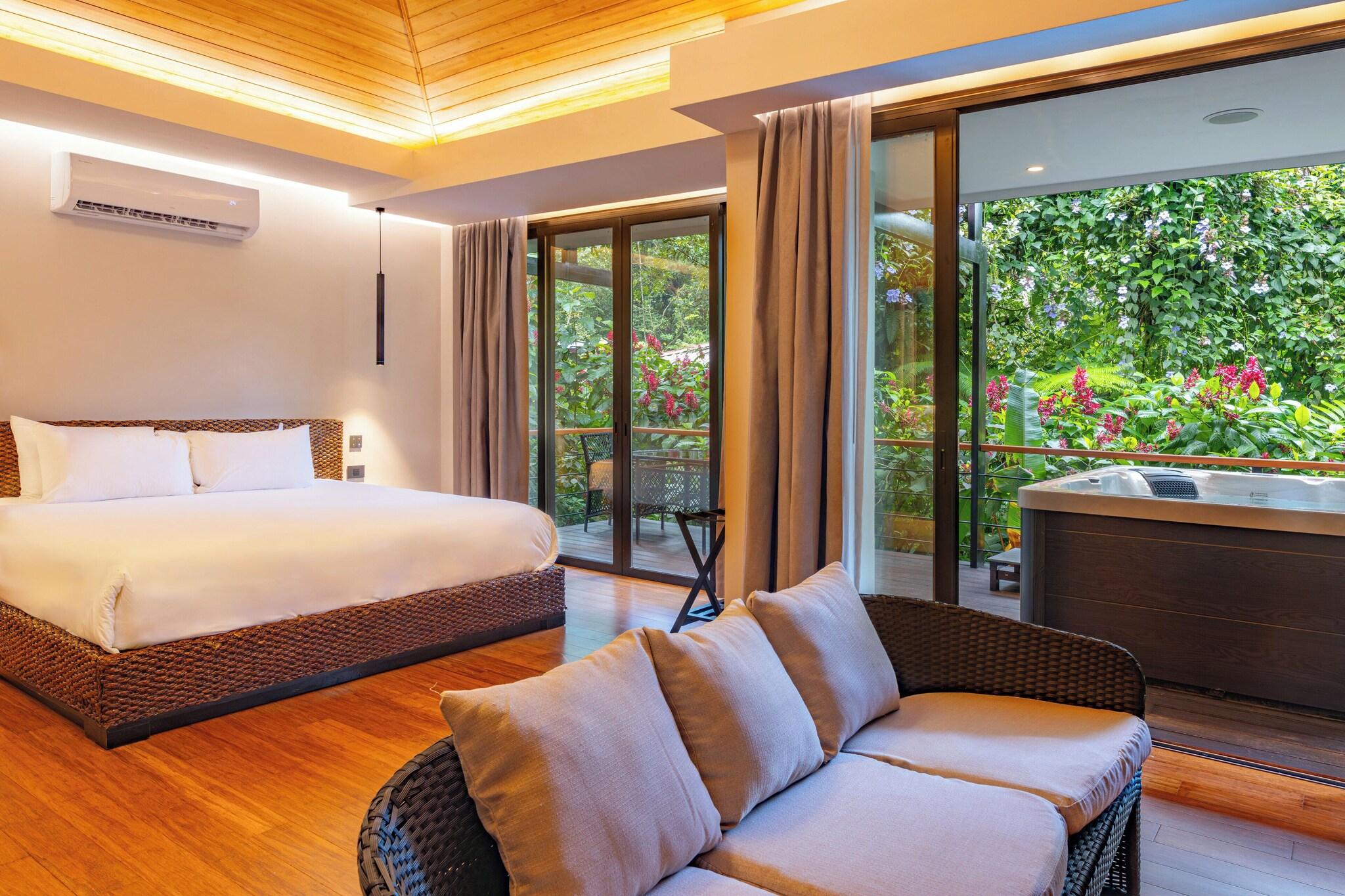 Double Deluxe King Bed