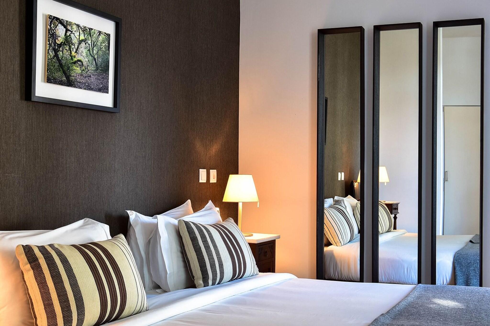 Double Pool View King Bed