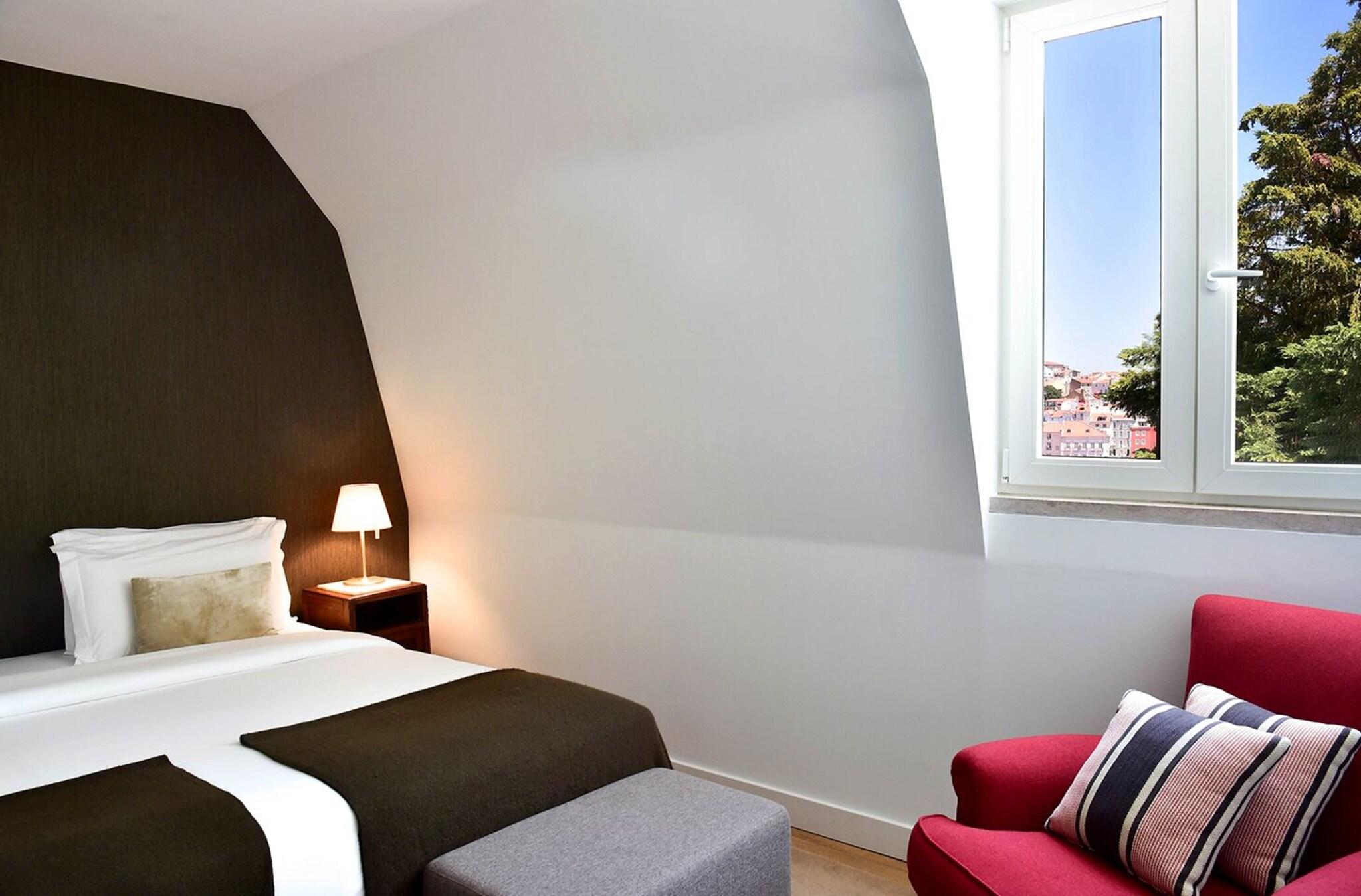 Suite City View King Bed