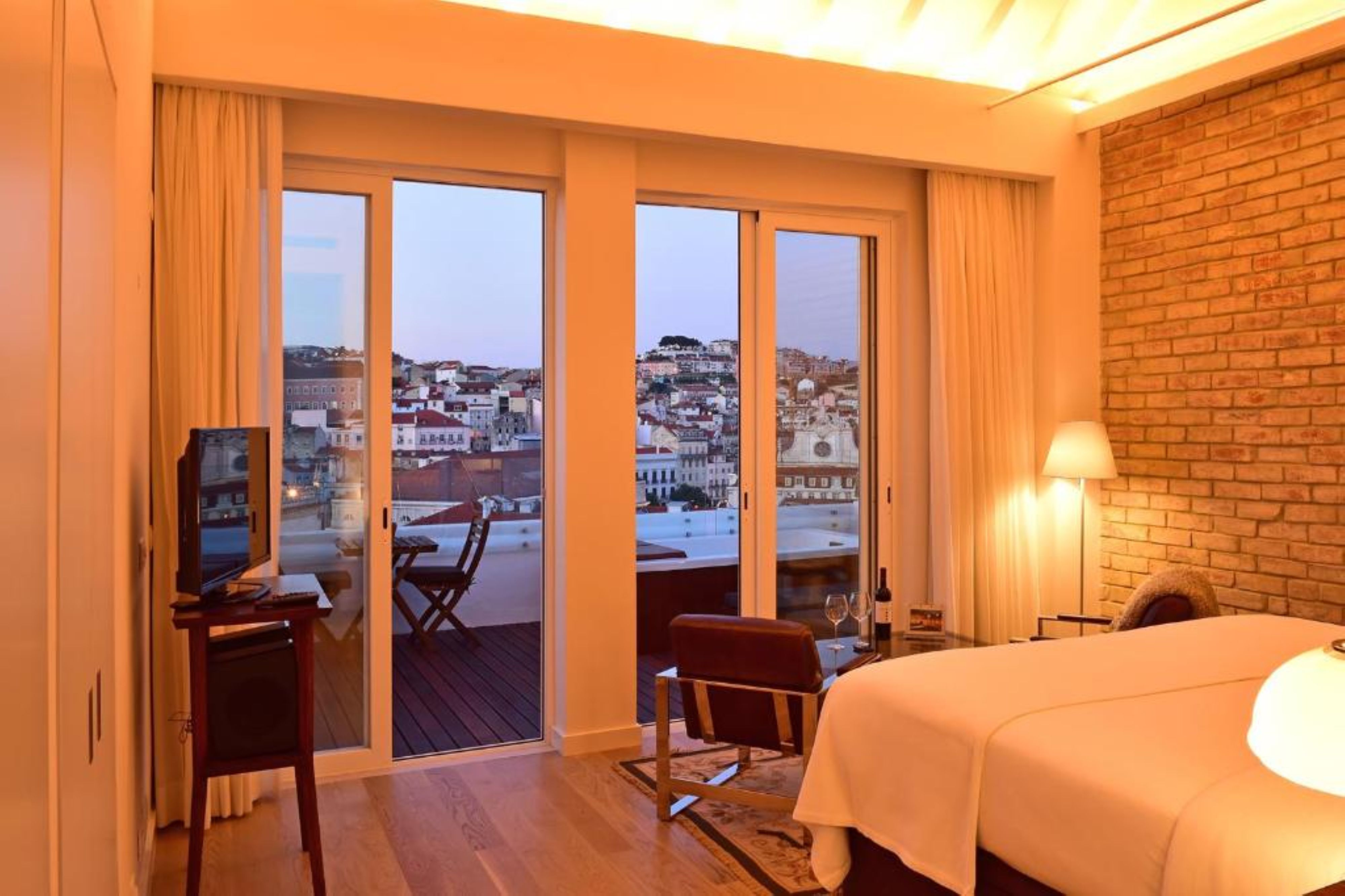 Double or Twin Superior