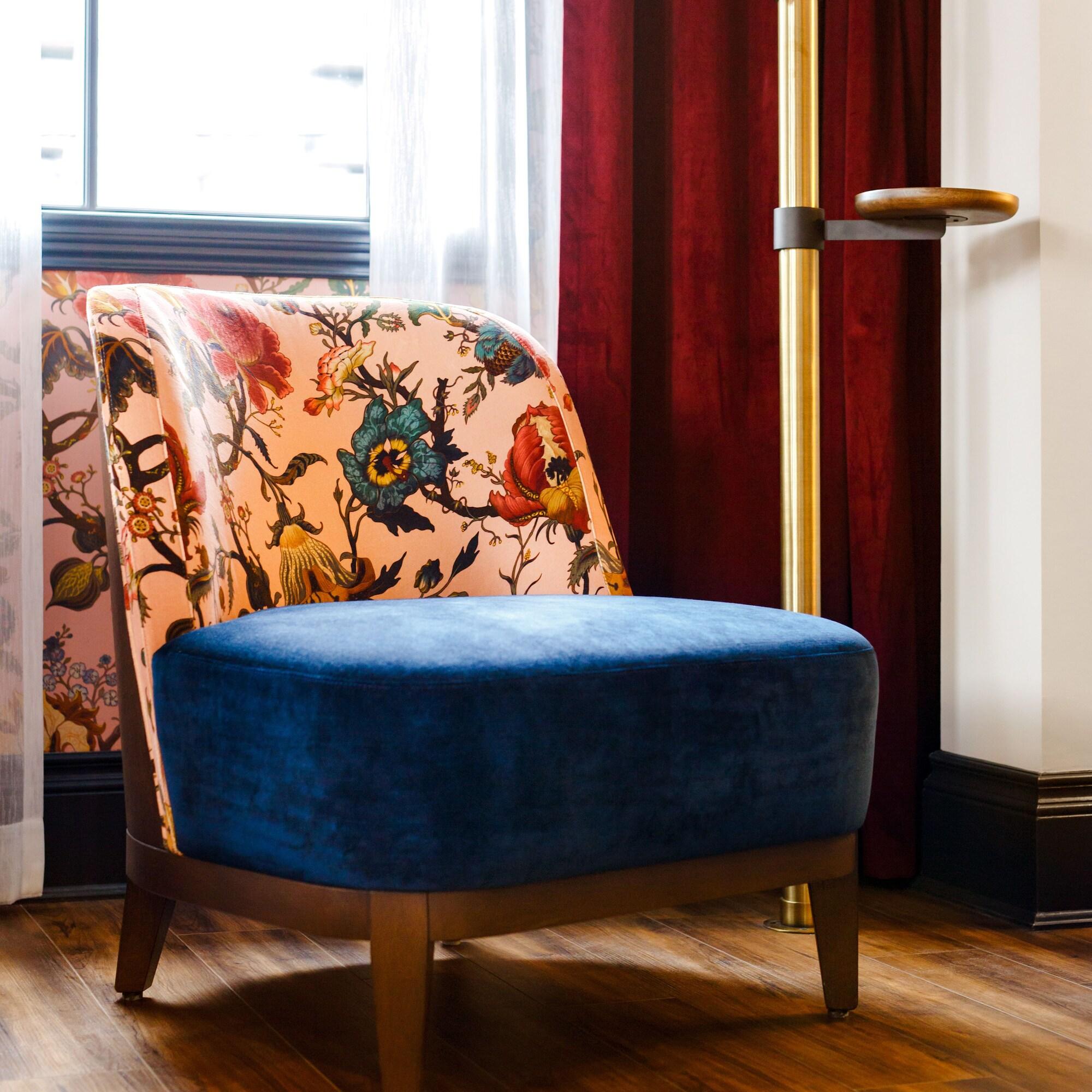 Double Deluxe King Bed