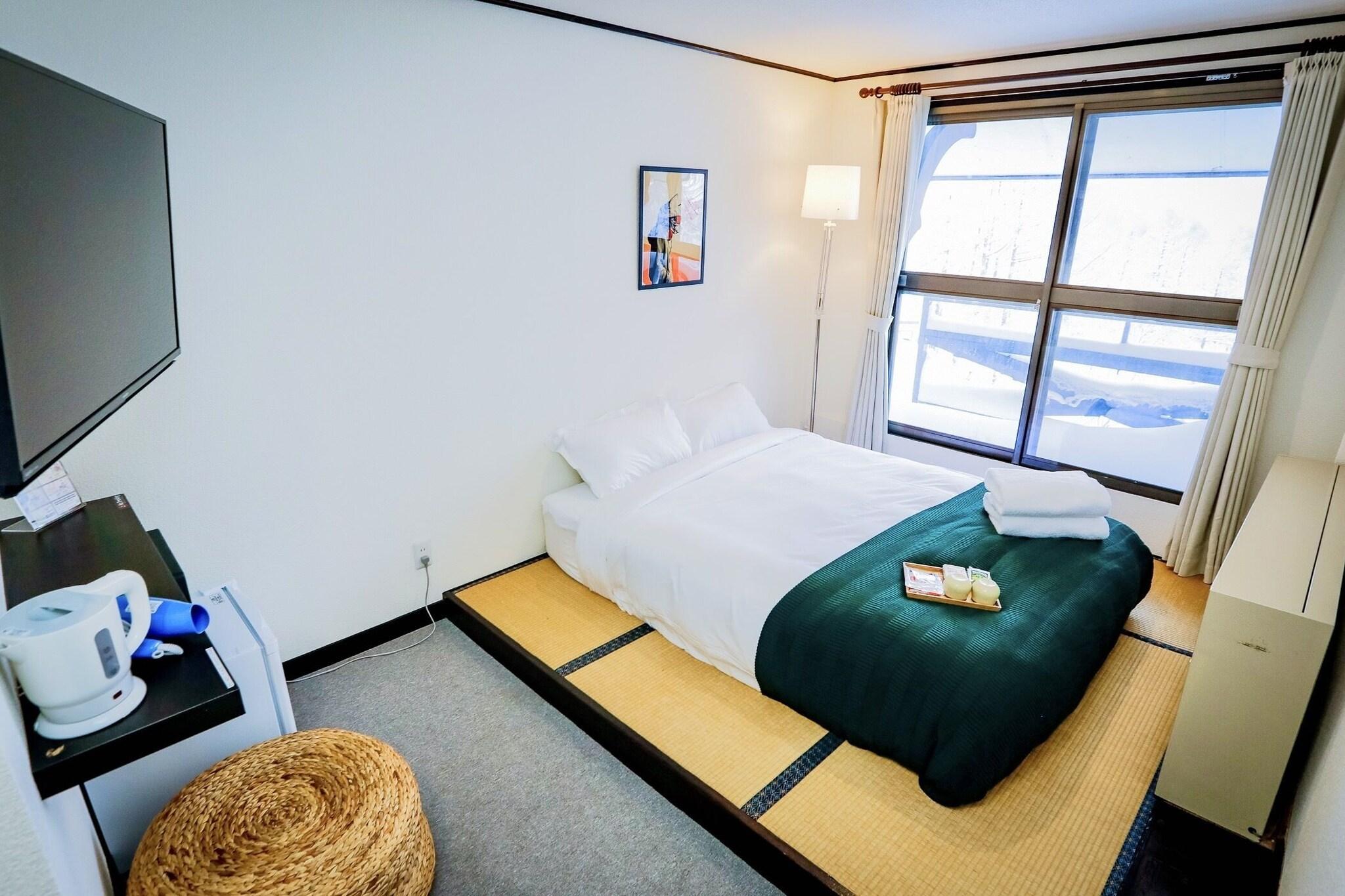 Double Queen Size Bed