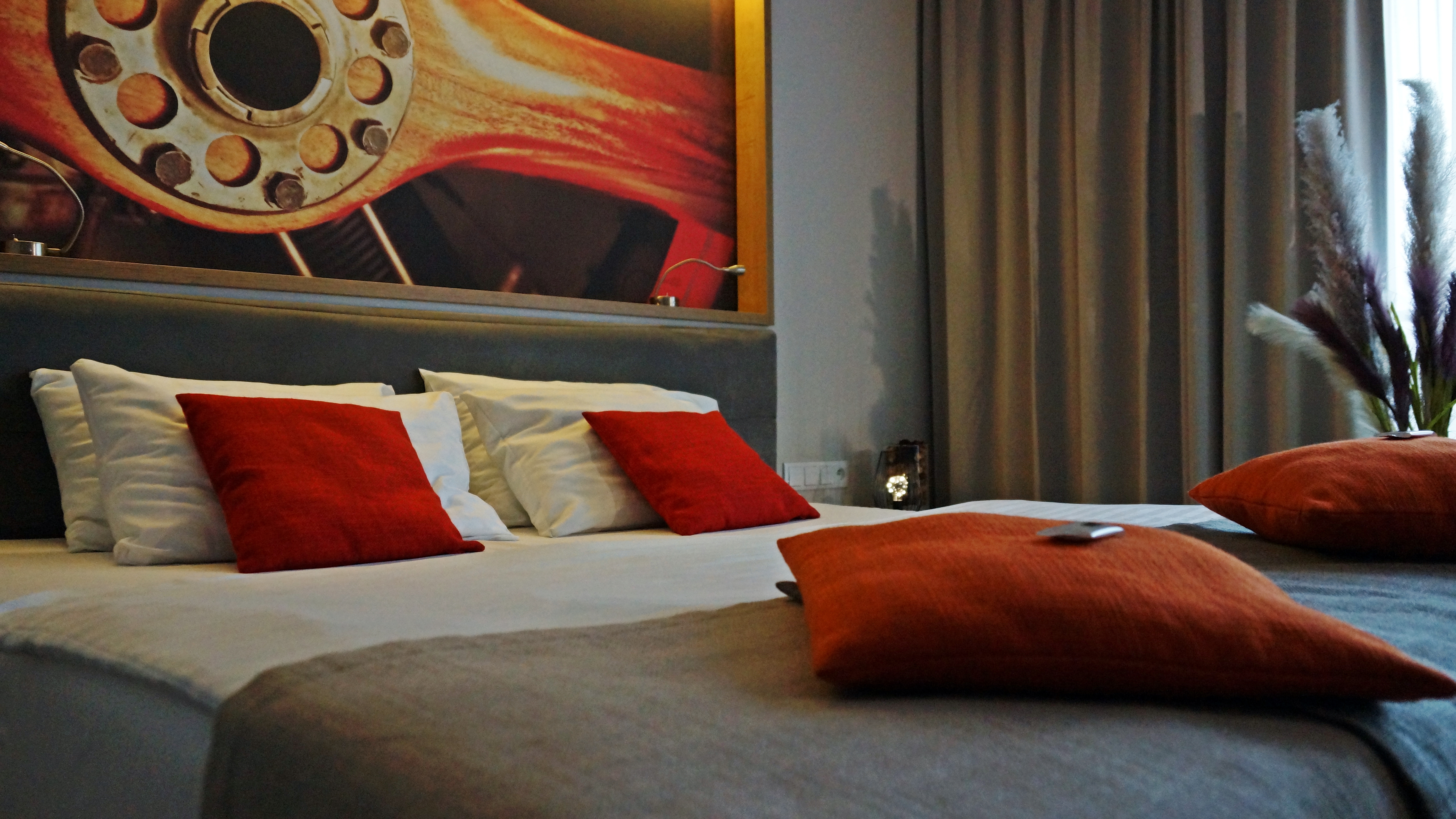 Double or Twin Deluxe