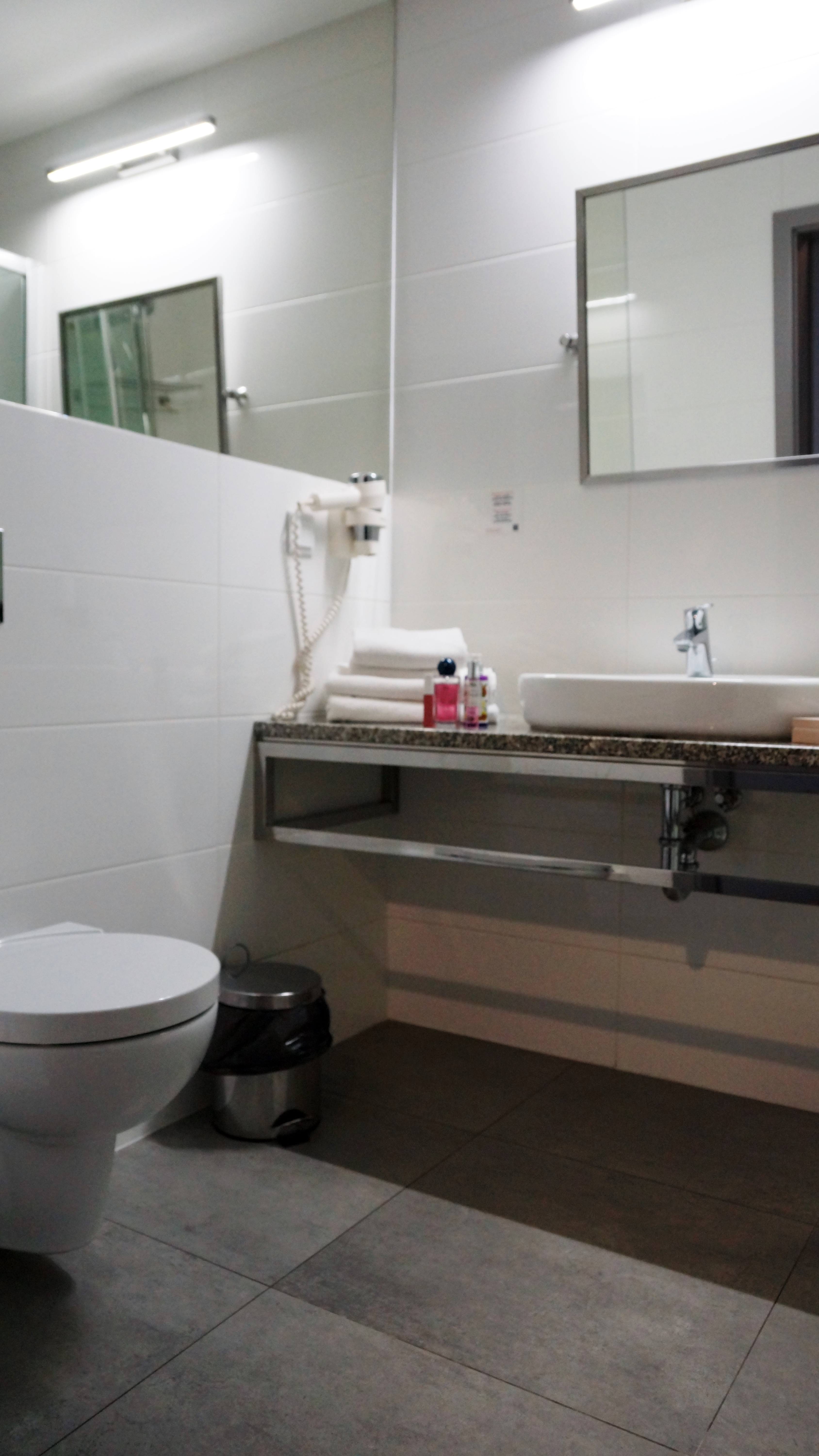 Double or Twin Deluxe