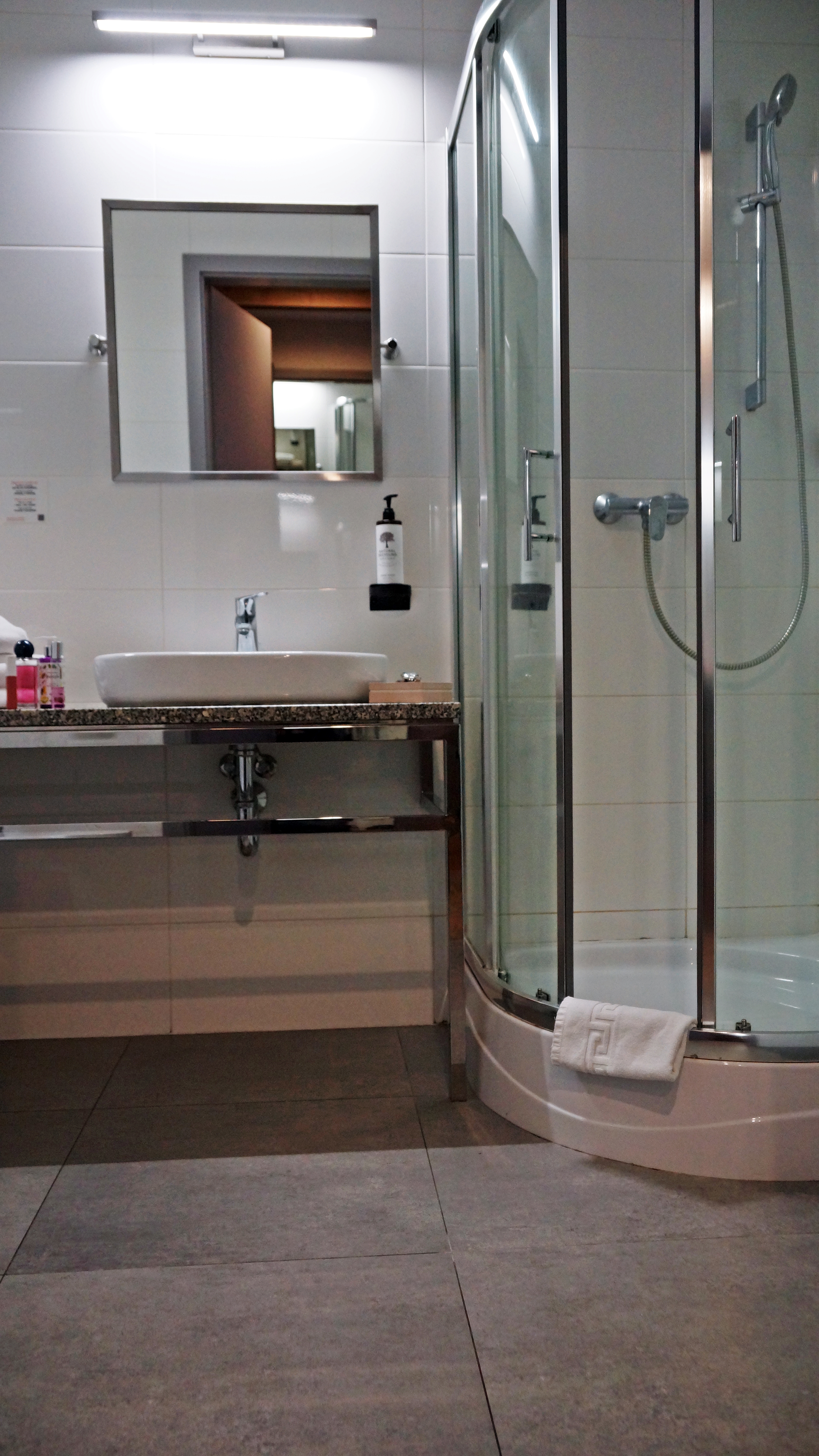 Double or Twin Deluxe