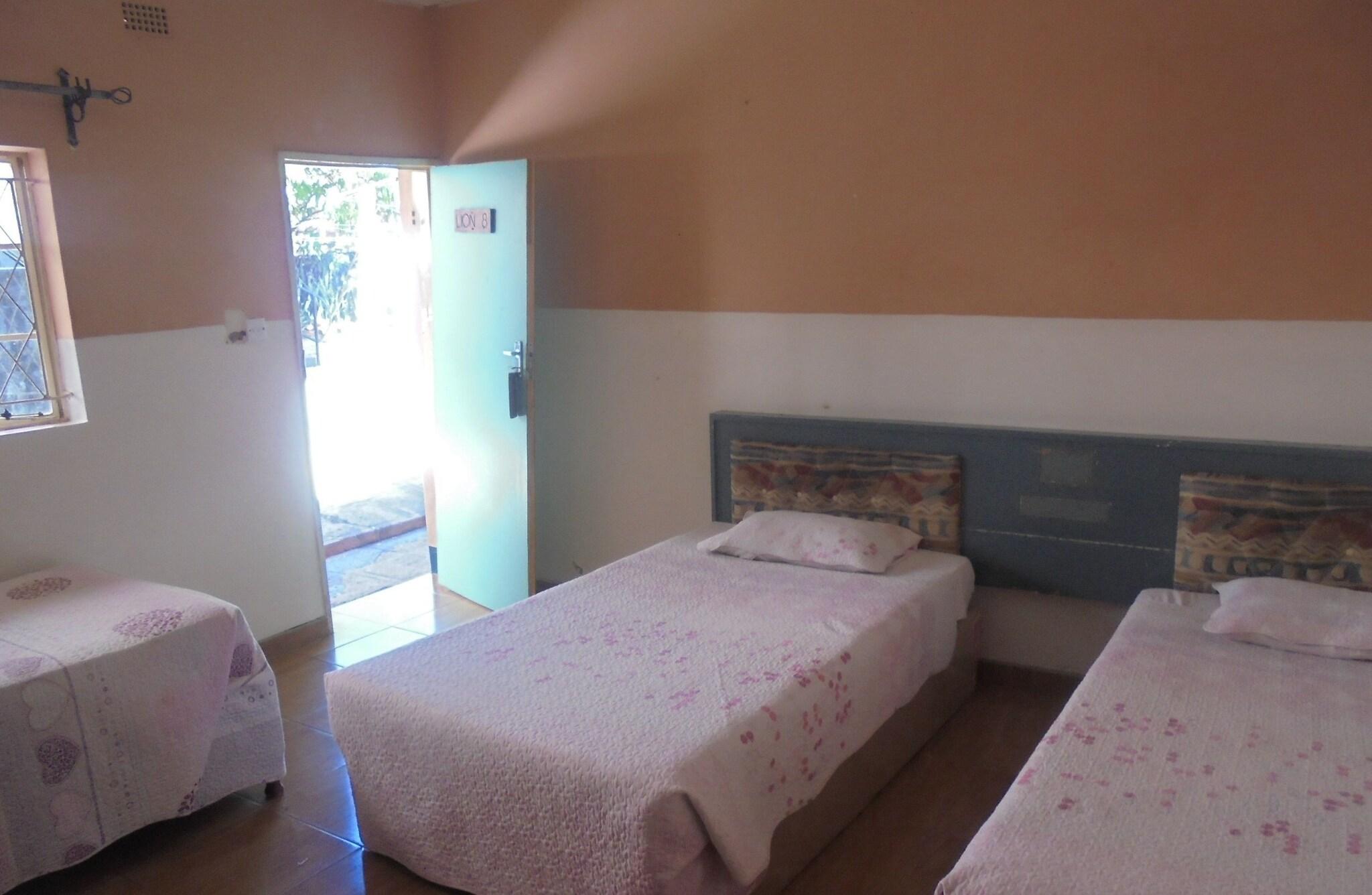 Bed in Dormitory Standard