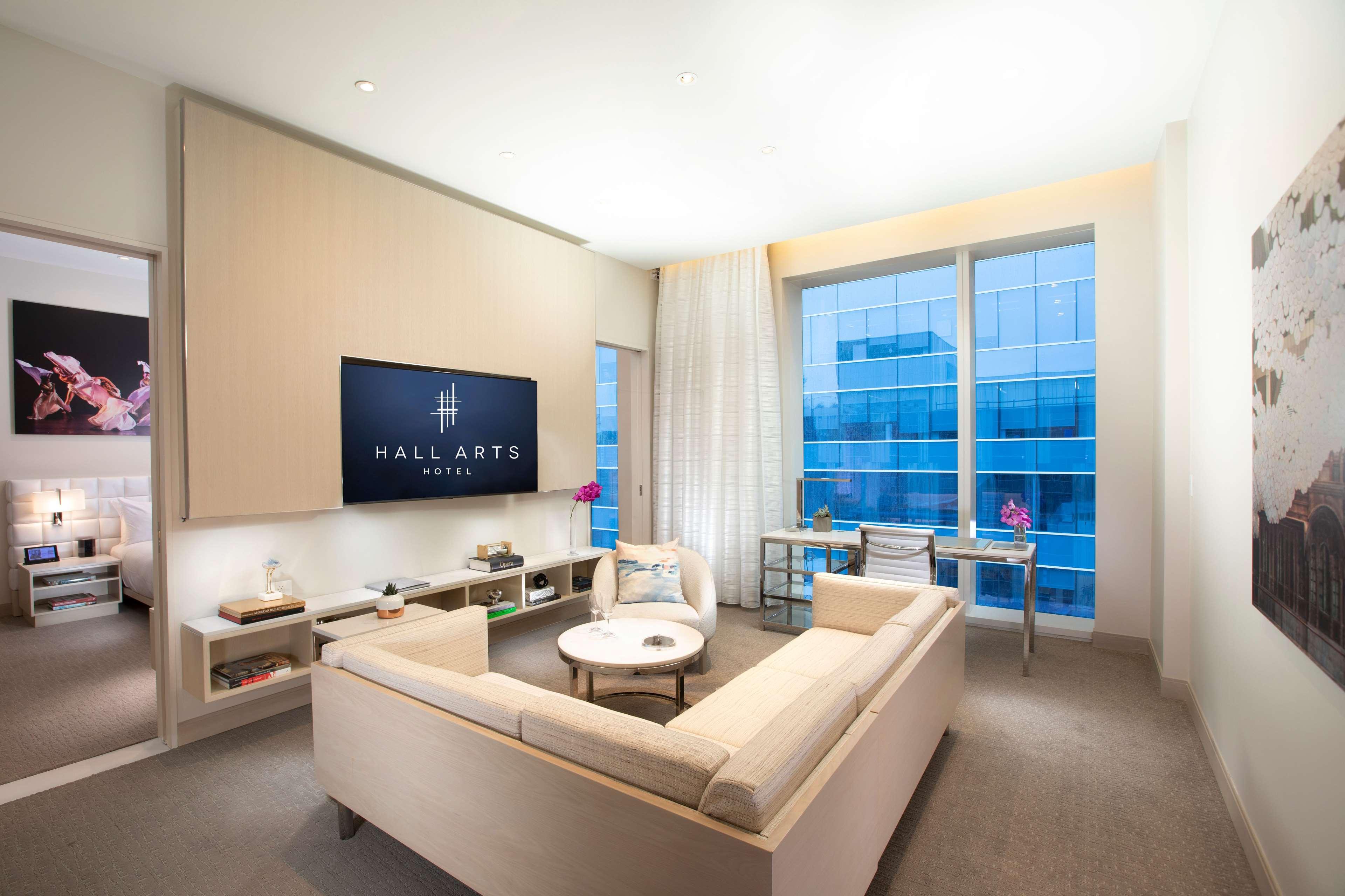 Suite King Bed One Bedroom 