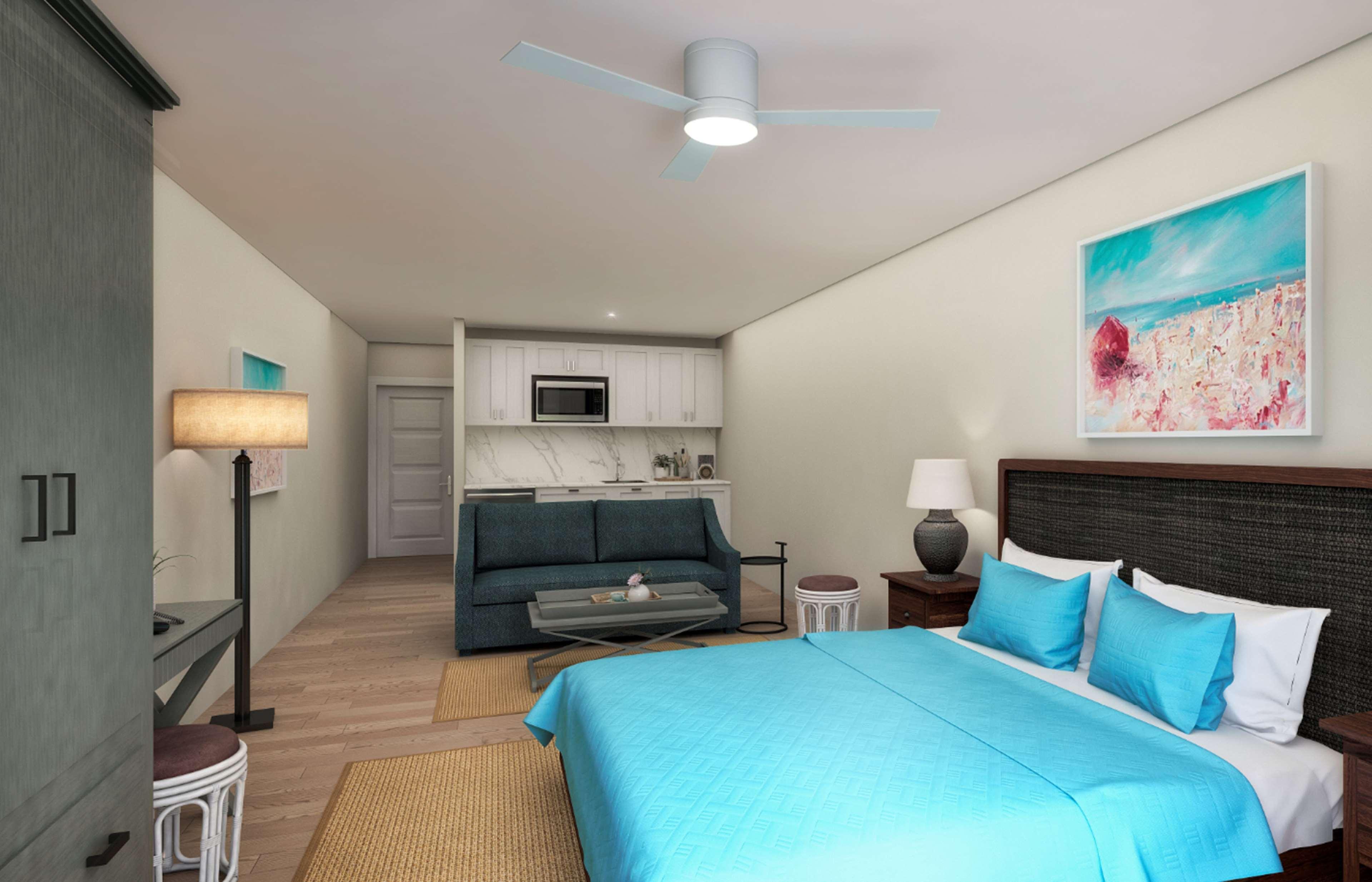 Suite Deluxe Partial Ocean View