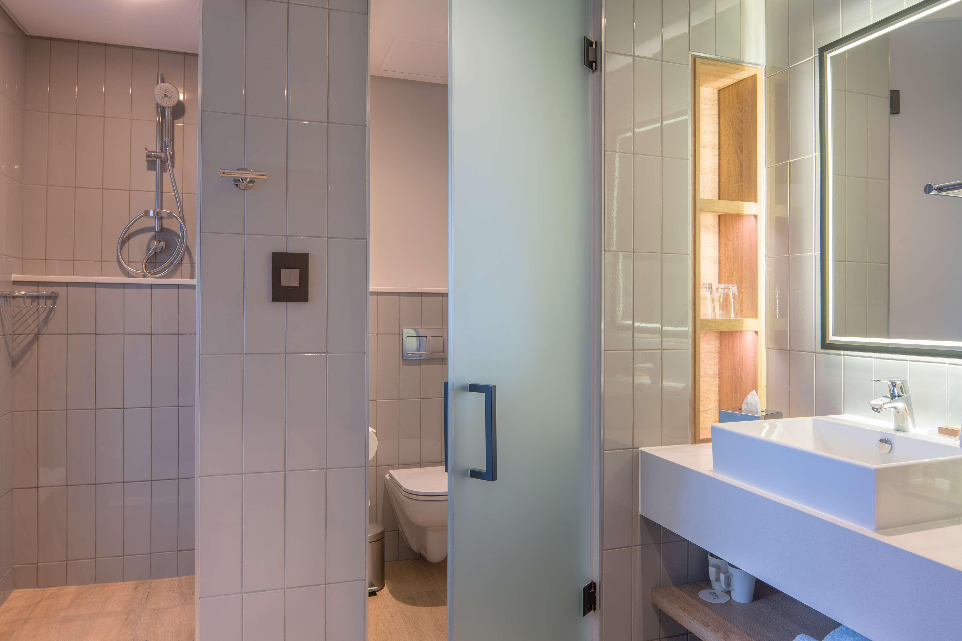 Suite Connecting Room