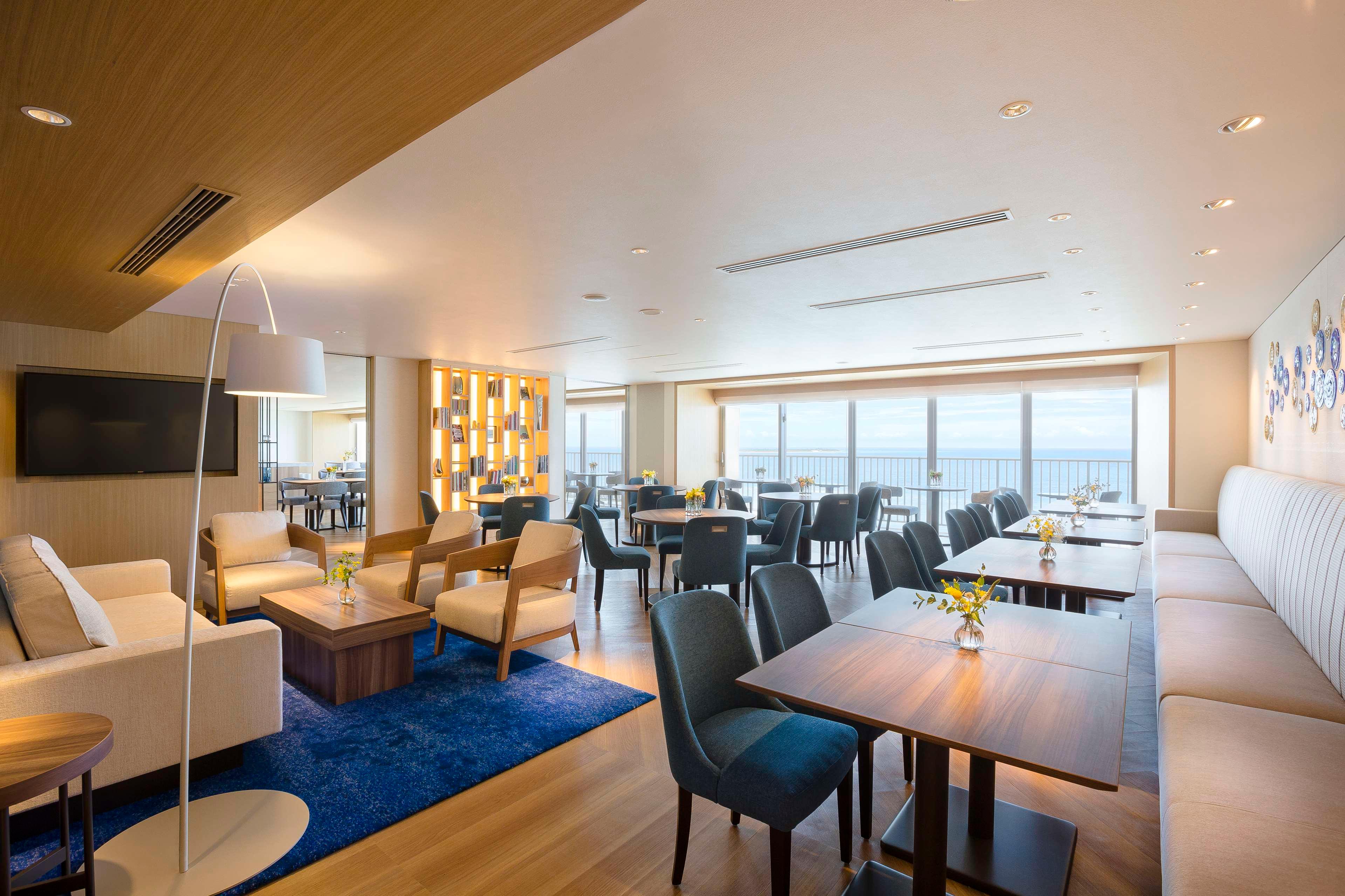Suite Deluxe Ocean View