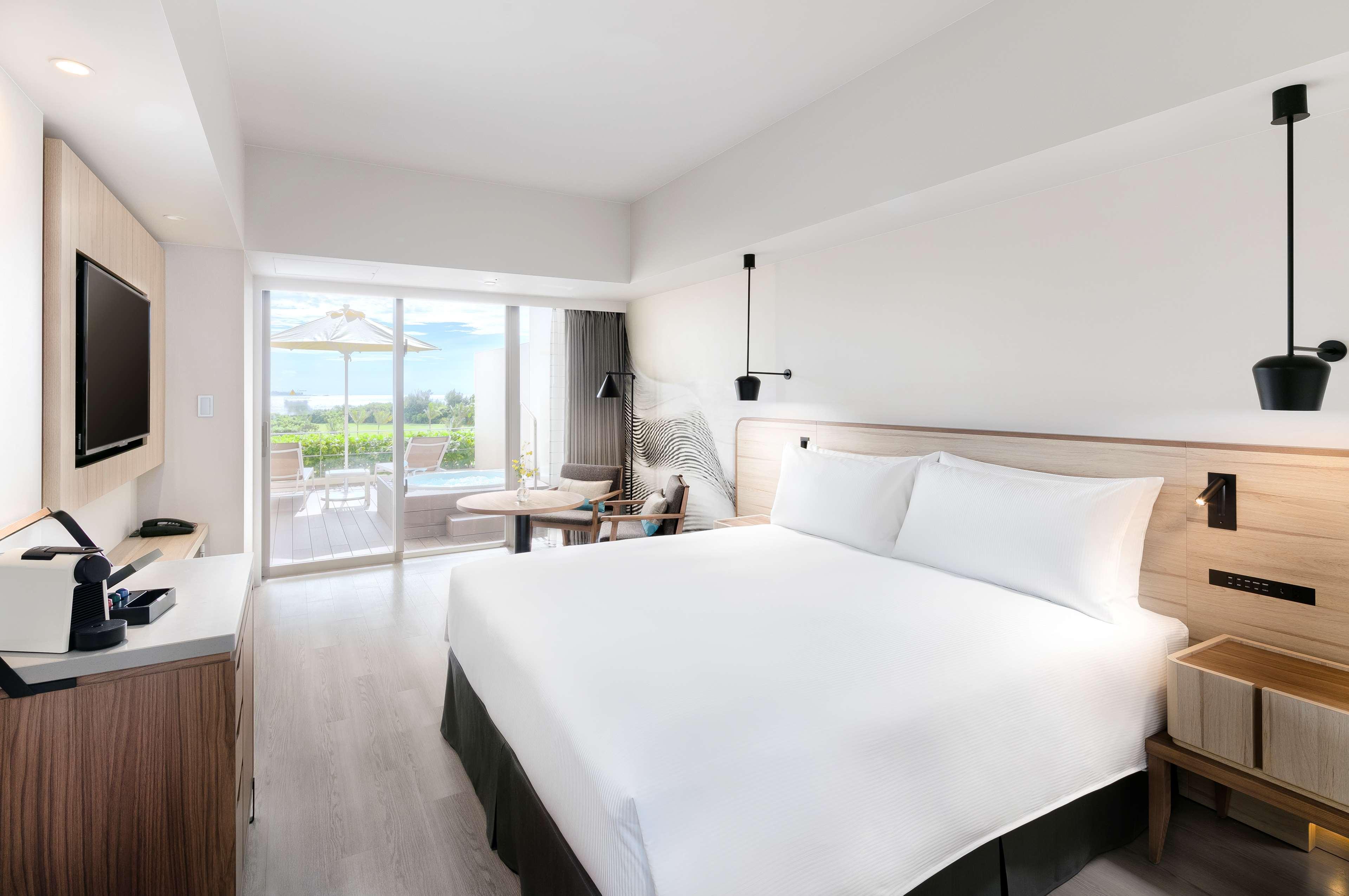 Double Executive King Bed