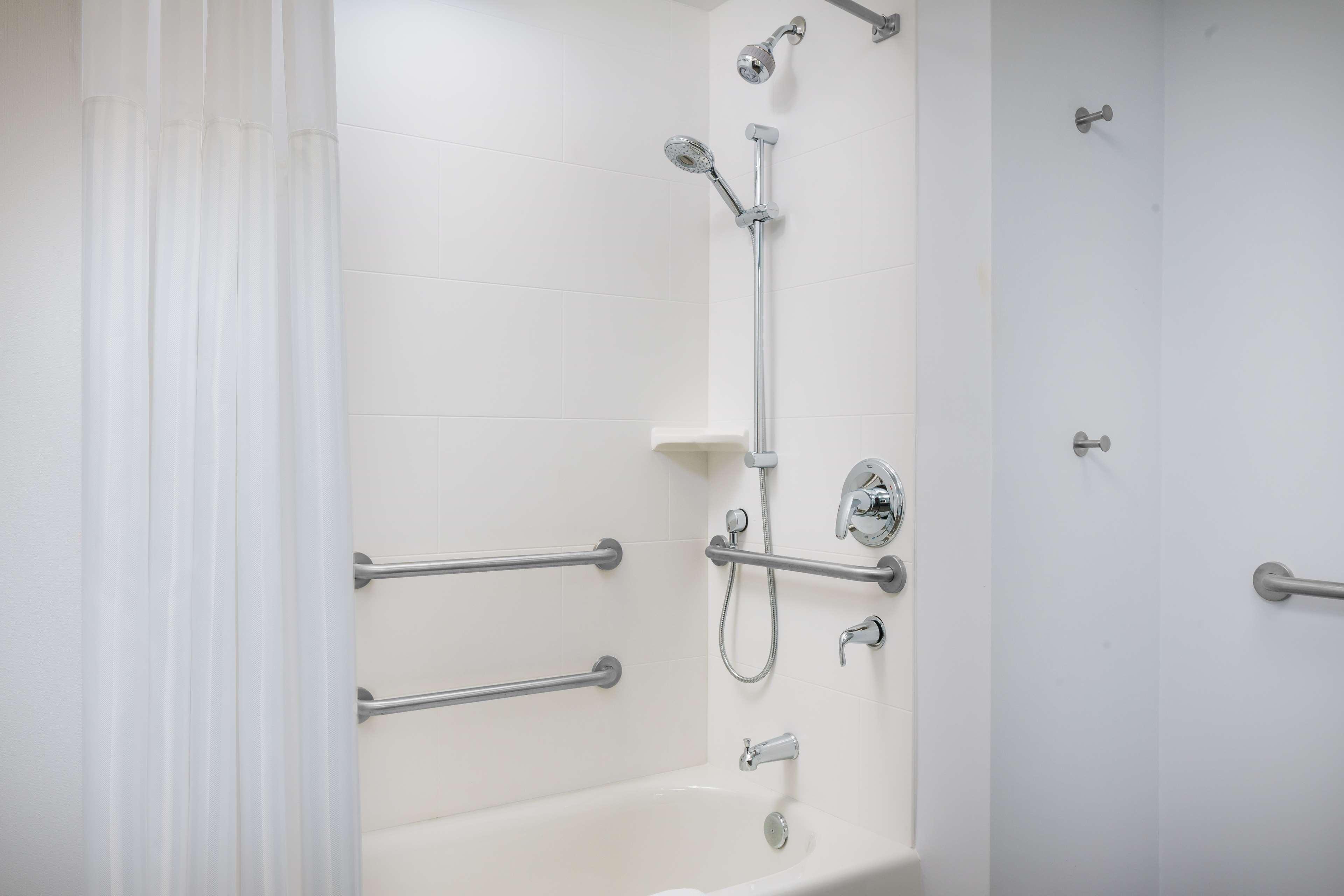 Double Accessible King Size Bed