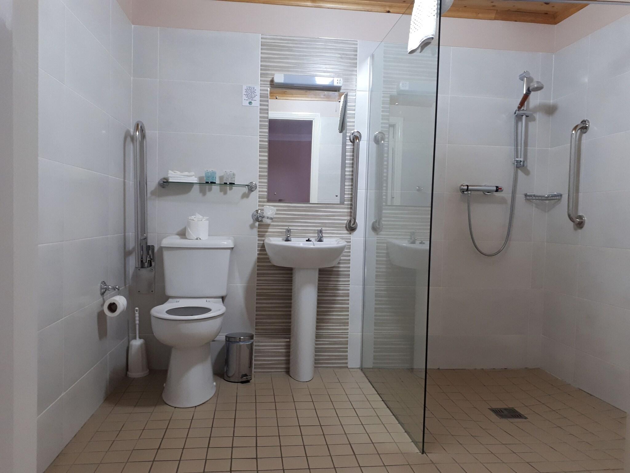 Double or Twin Queen Size Bed