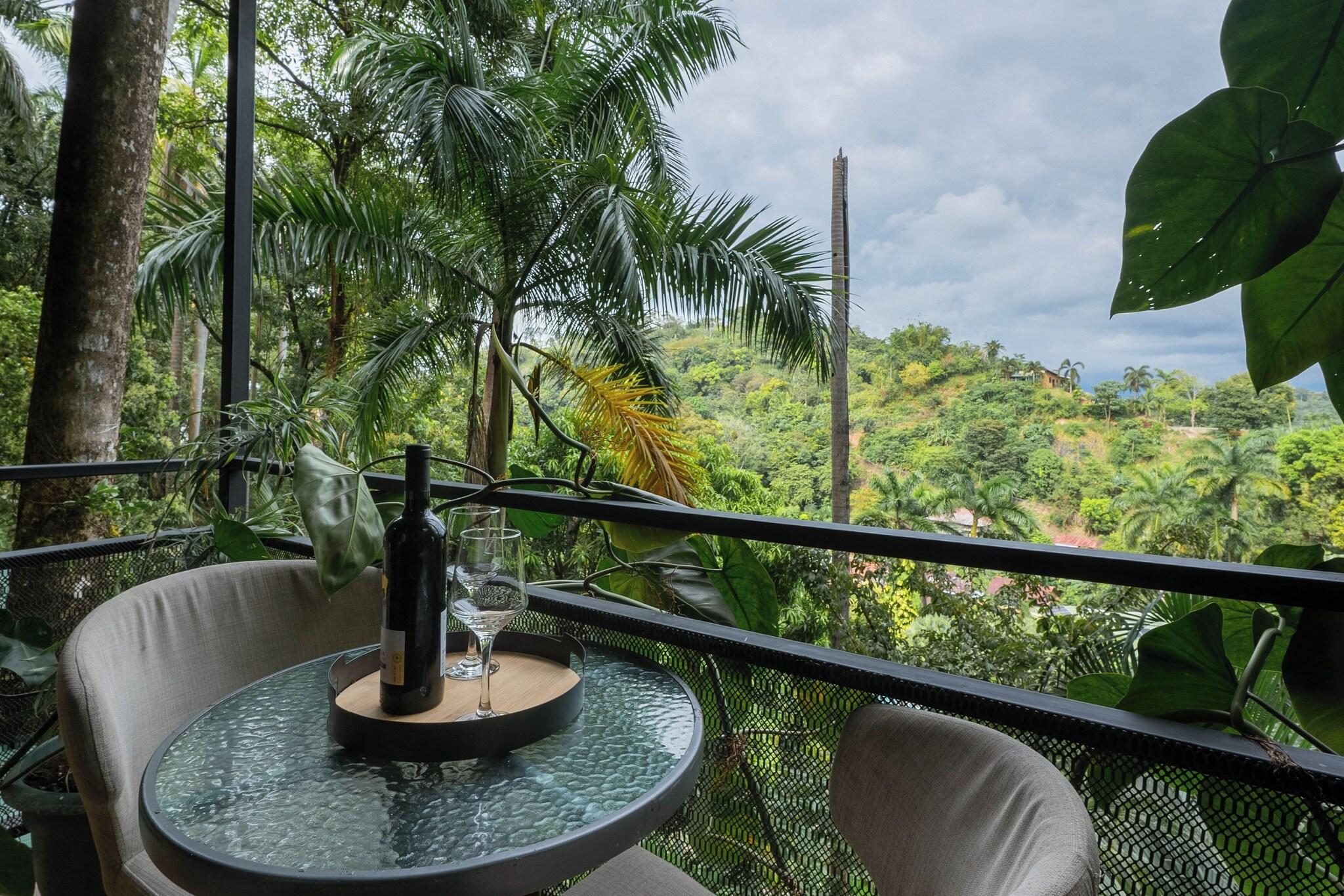 Double Queen Size Bed