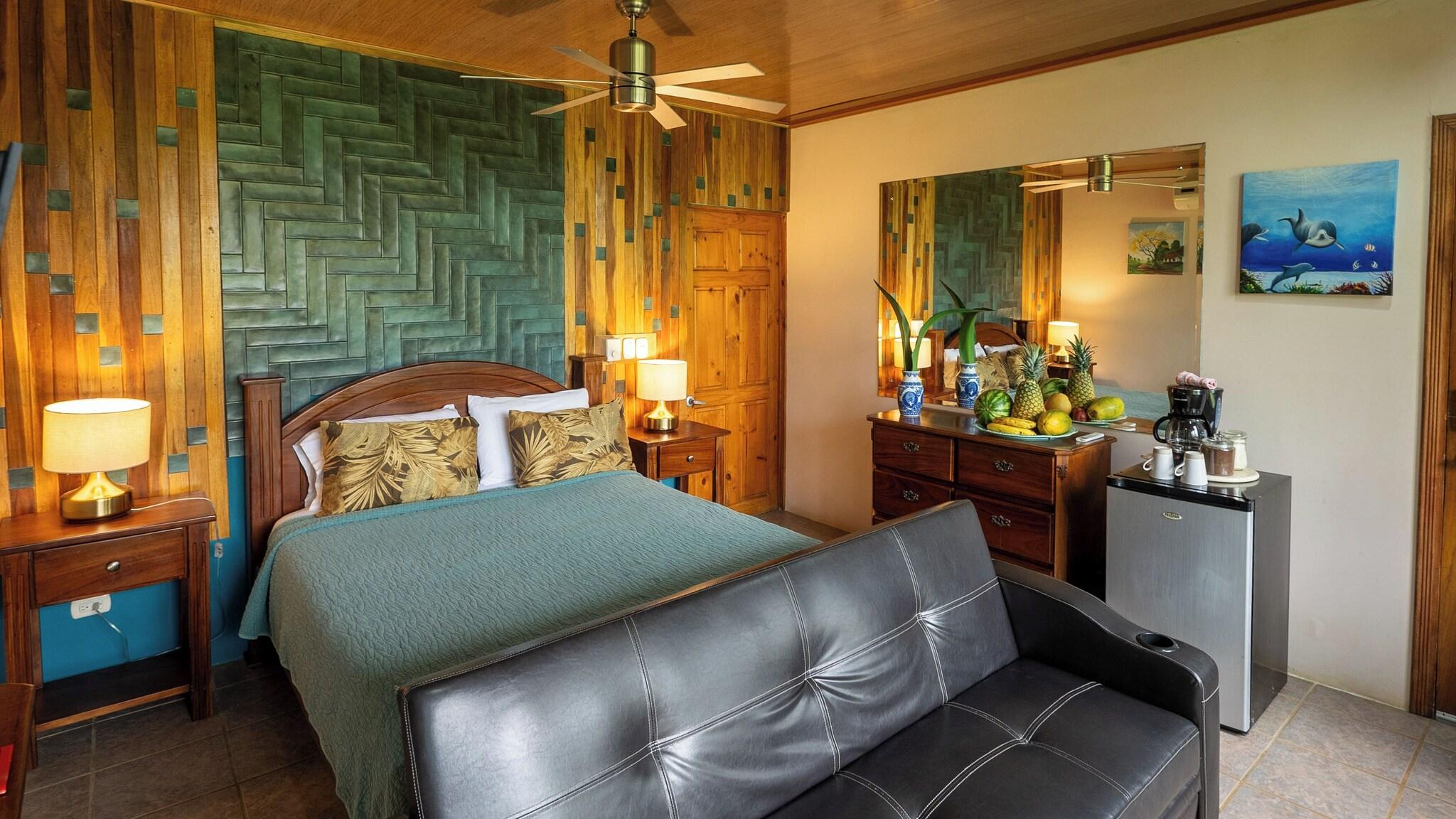 Double Queen Size Bed