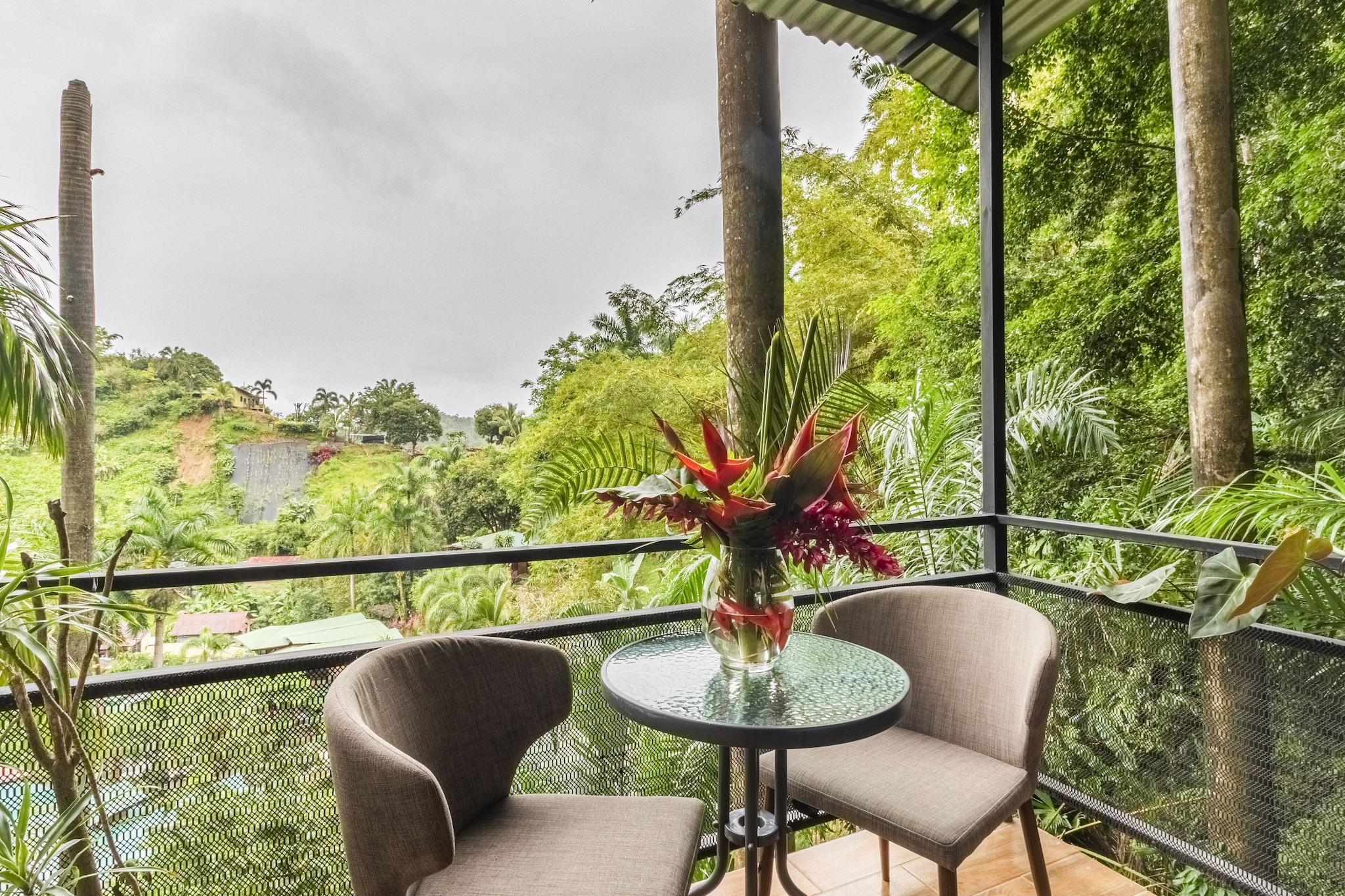 Double Queen Size Bed