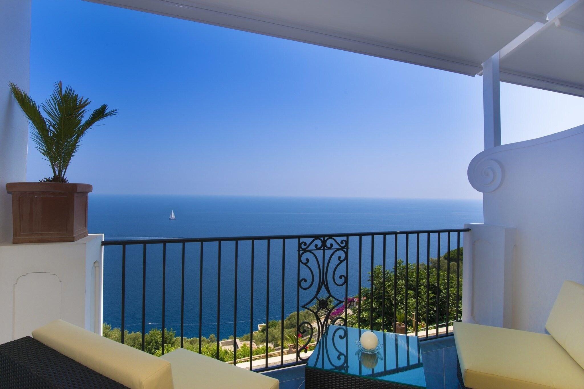 Double Superior Sea View