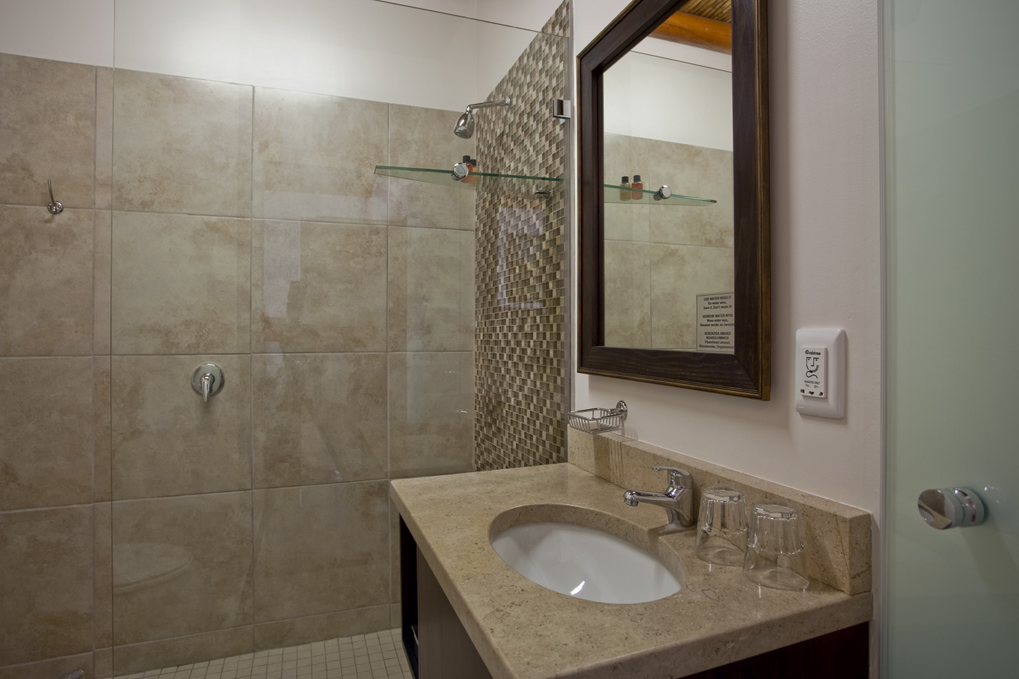 Double or Twin Deluxe