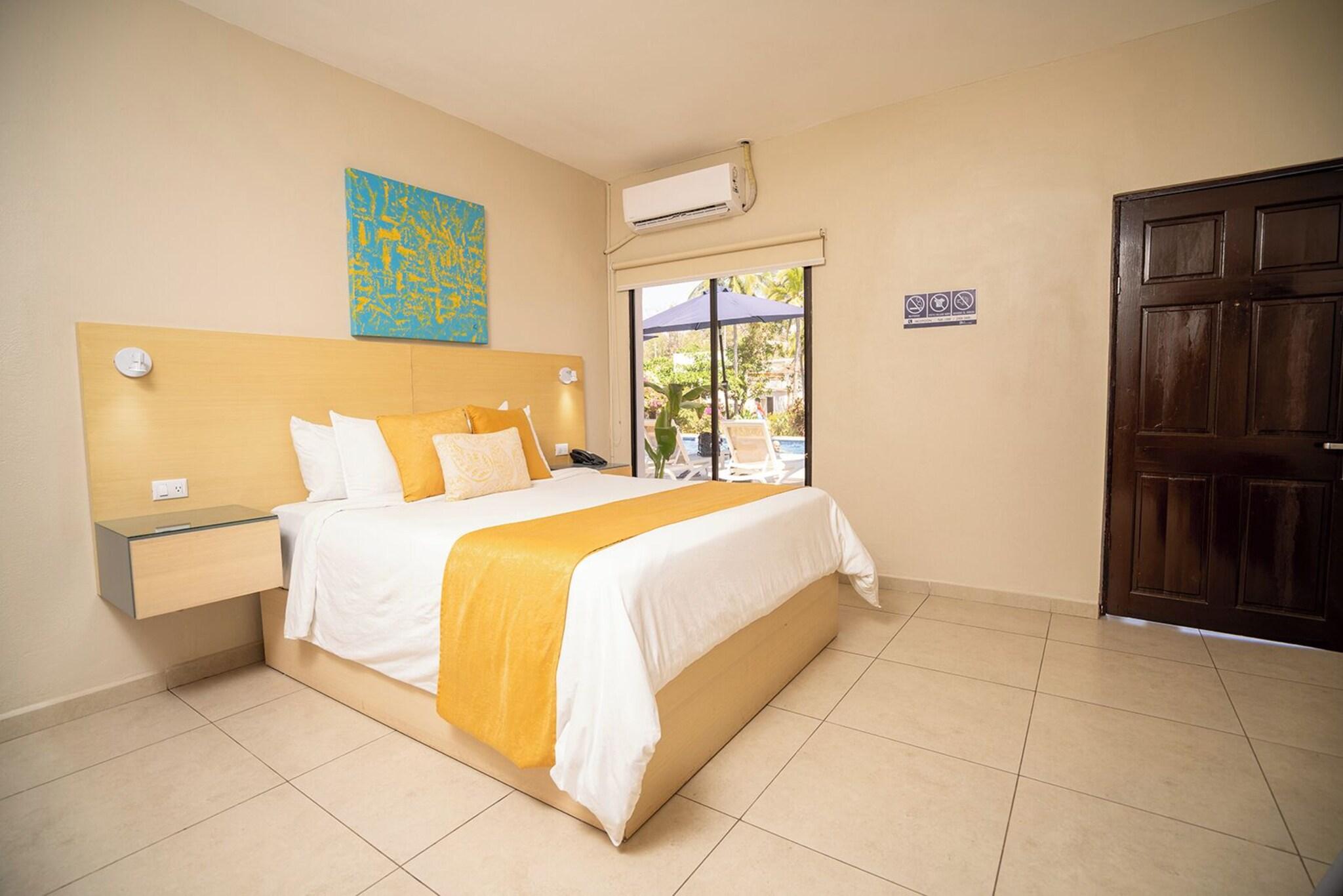 Double Queen Size Bed