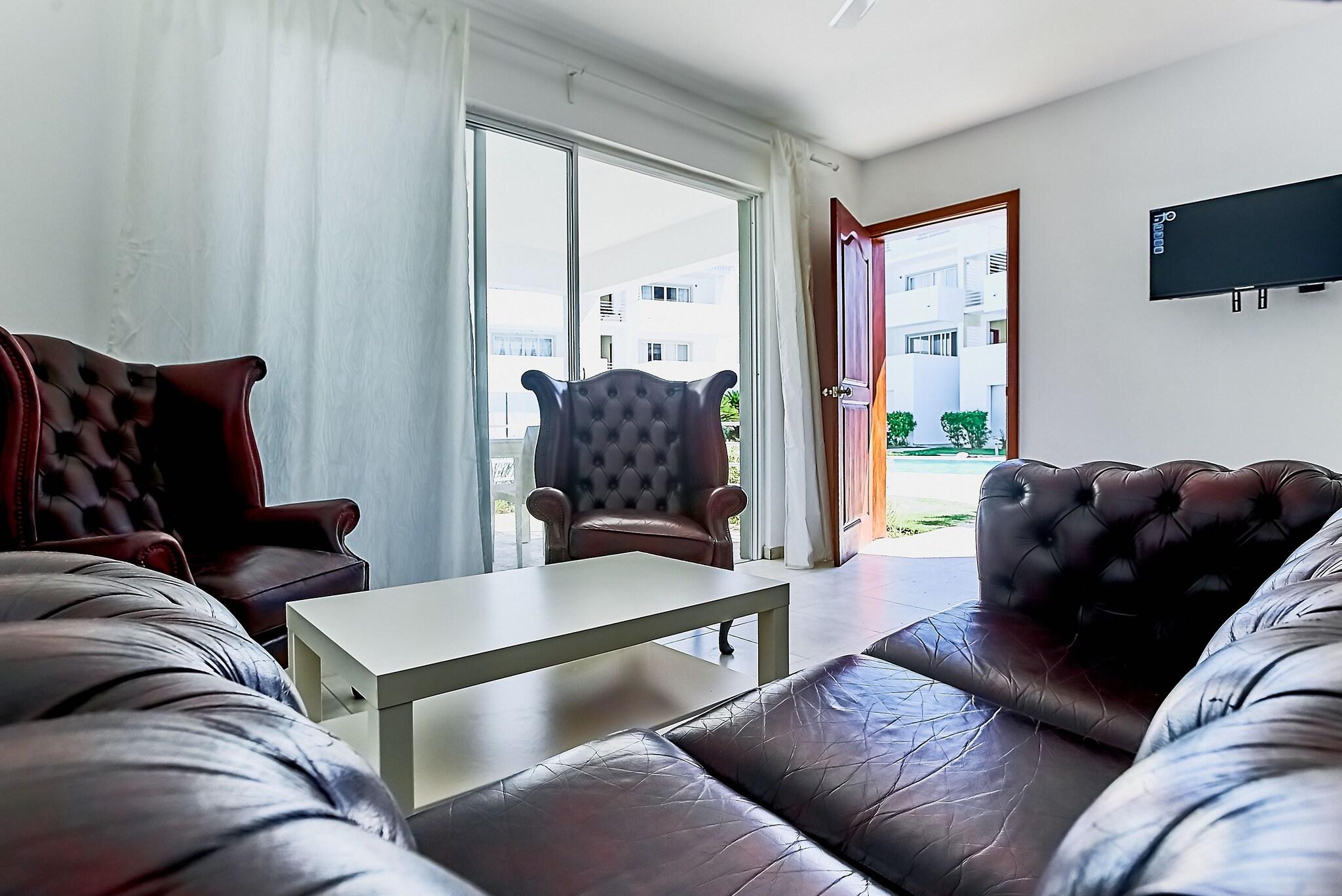 Suite Deluxe Pool View