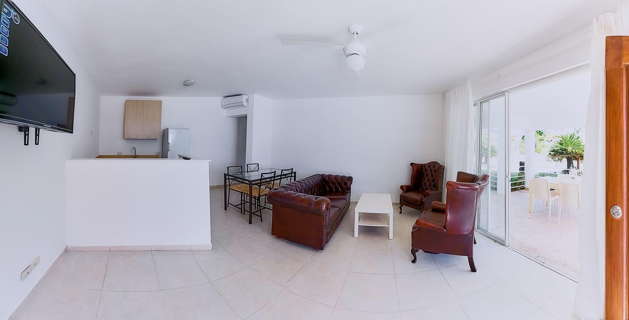 Suite Deluxe Pool View