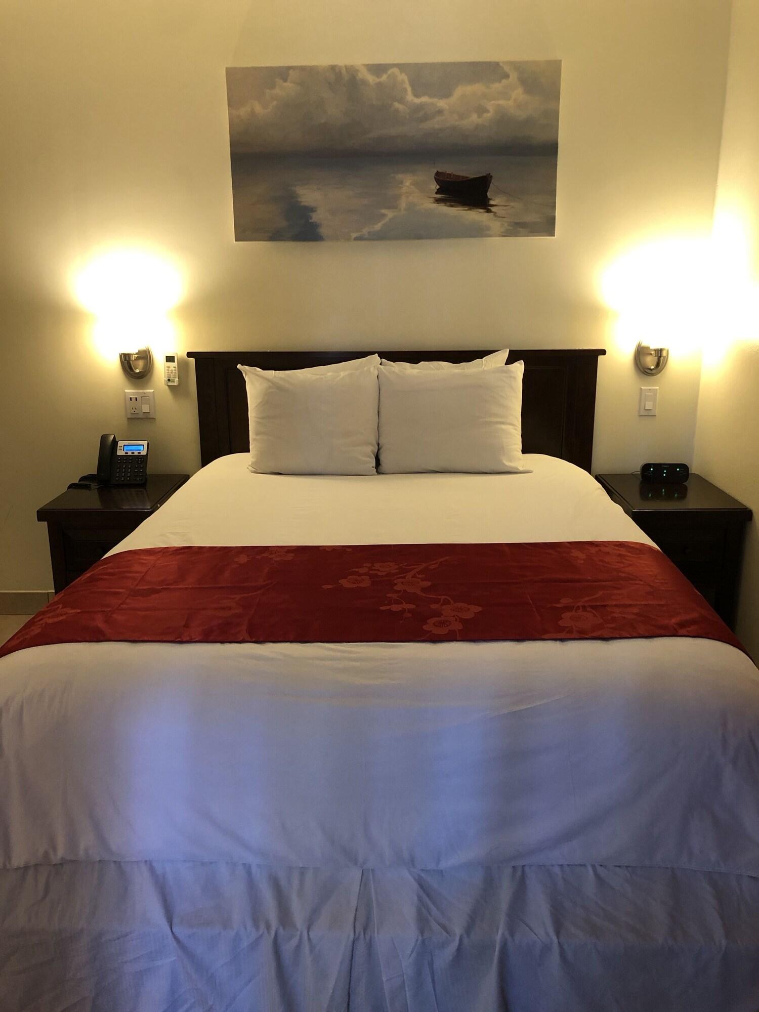 Room Accessible-queen Size Bed