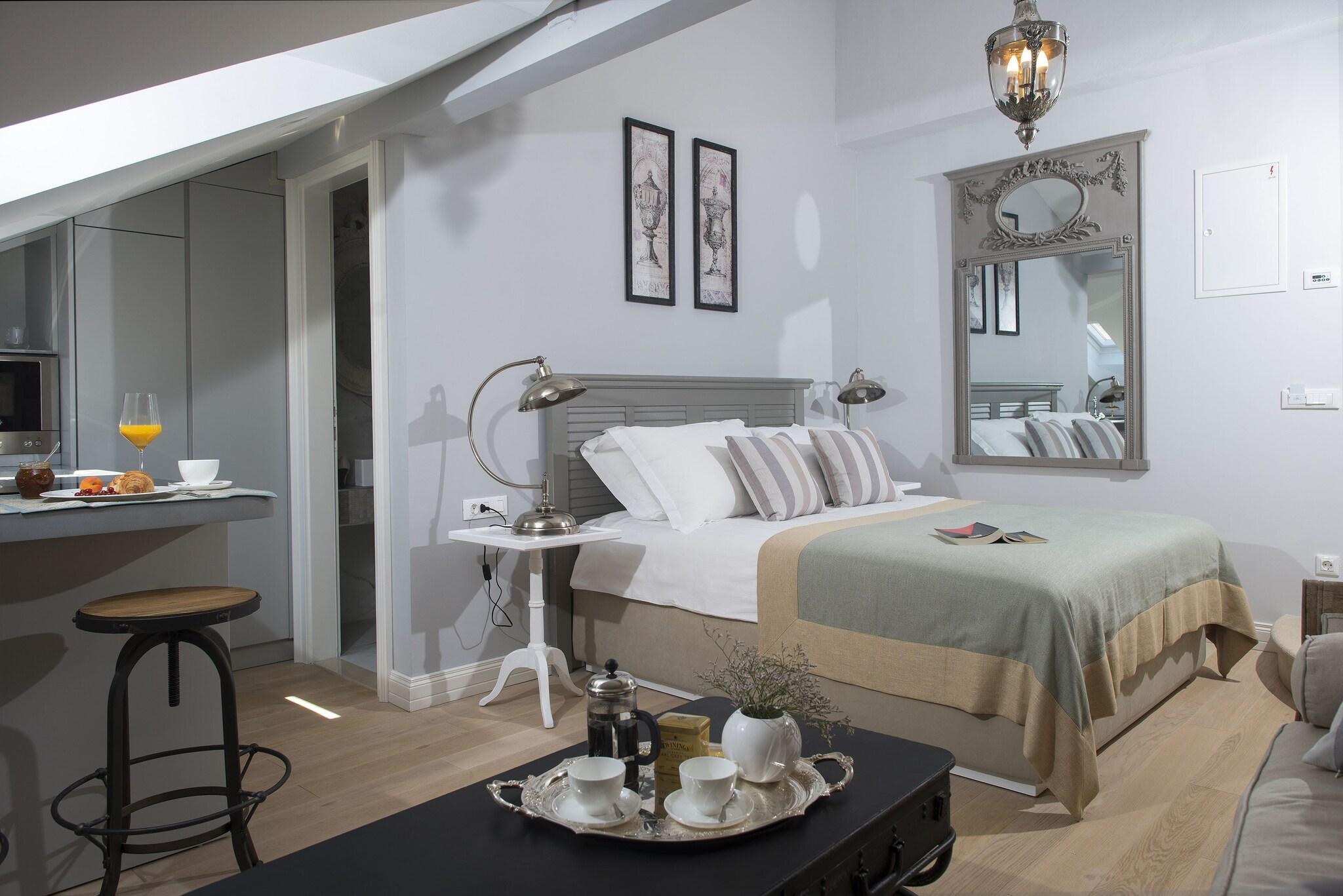 Suite Deluxe Queen Bed