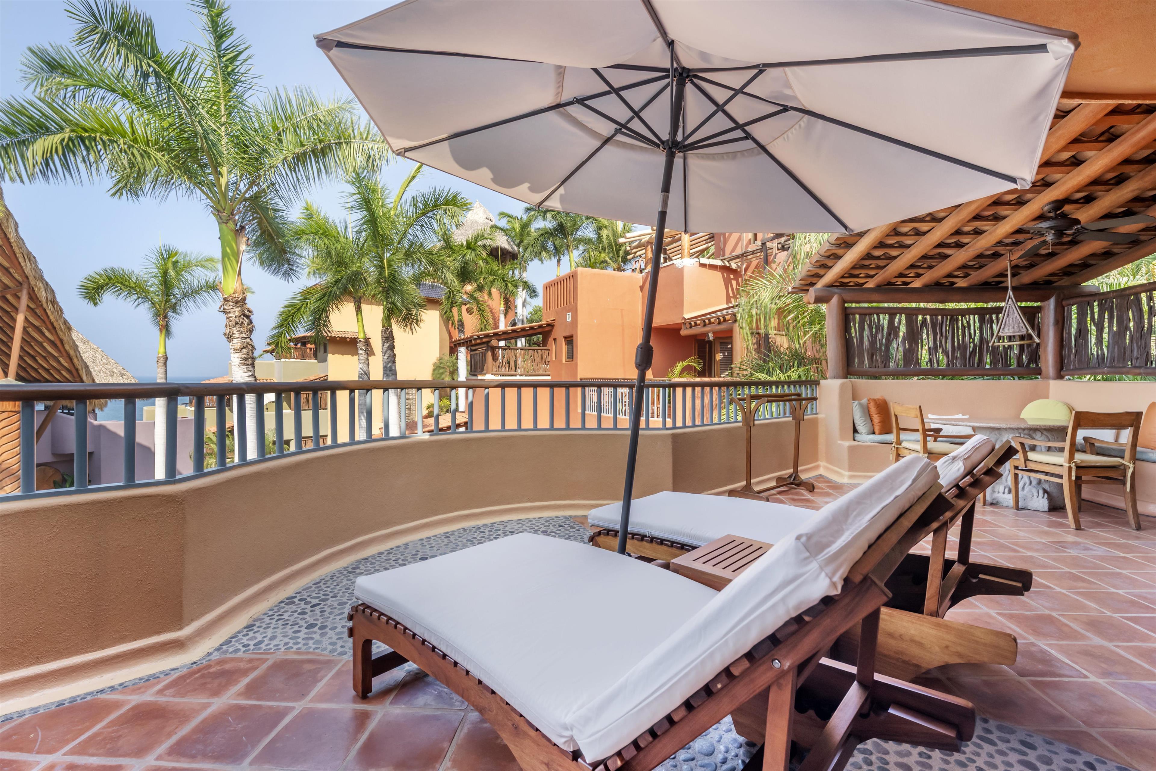 Room Partial Ocean View One Bedroom